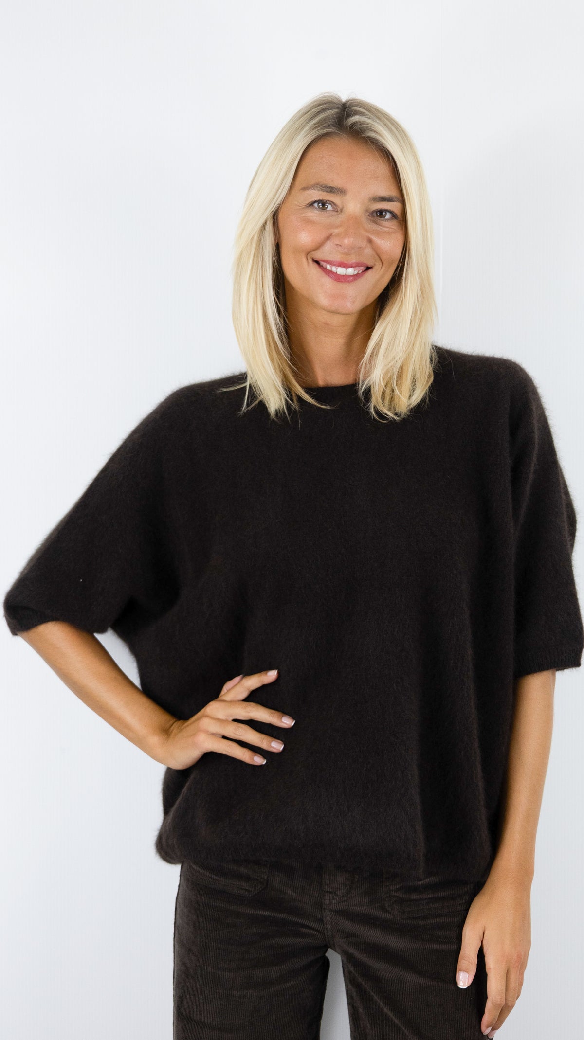 PULL AMPLE COL ROND MANCHES COURTES EN RACCOON POUR FEMME ESTHEME JF4W059R-1#COLOR_1854/AMERICANO CHOCO