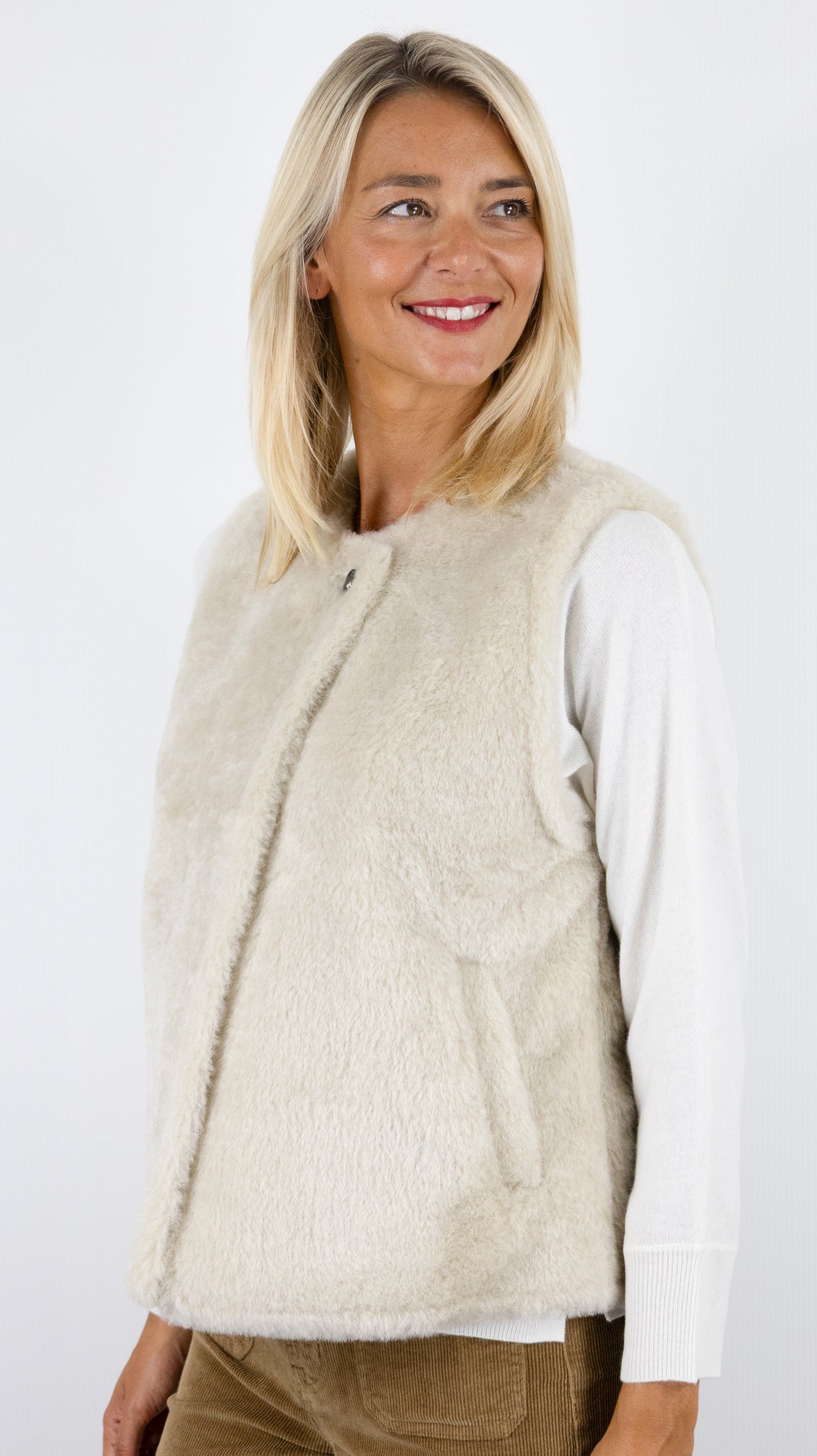 VESTE SANS MANCHES EN FAUSSE FOURRURE POUR FEMME HARTFORD VELMA#COLOR_02/NATURAL ECRU