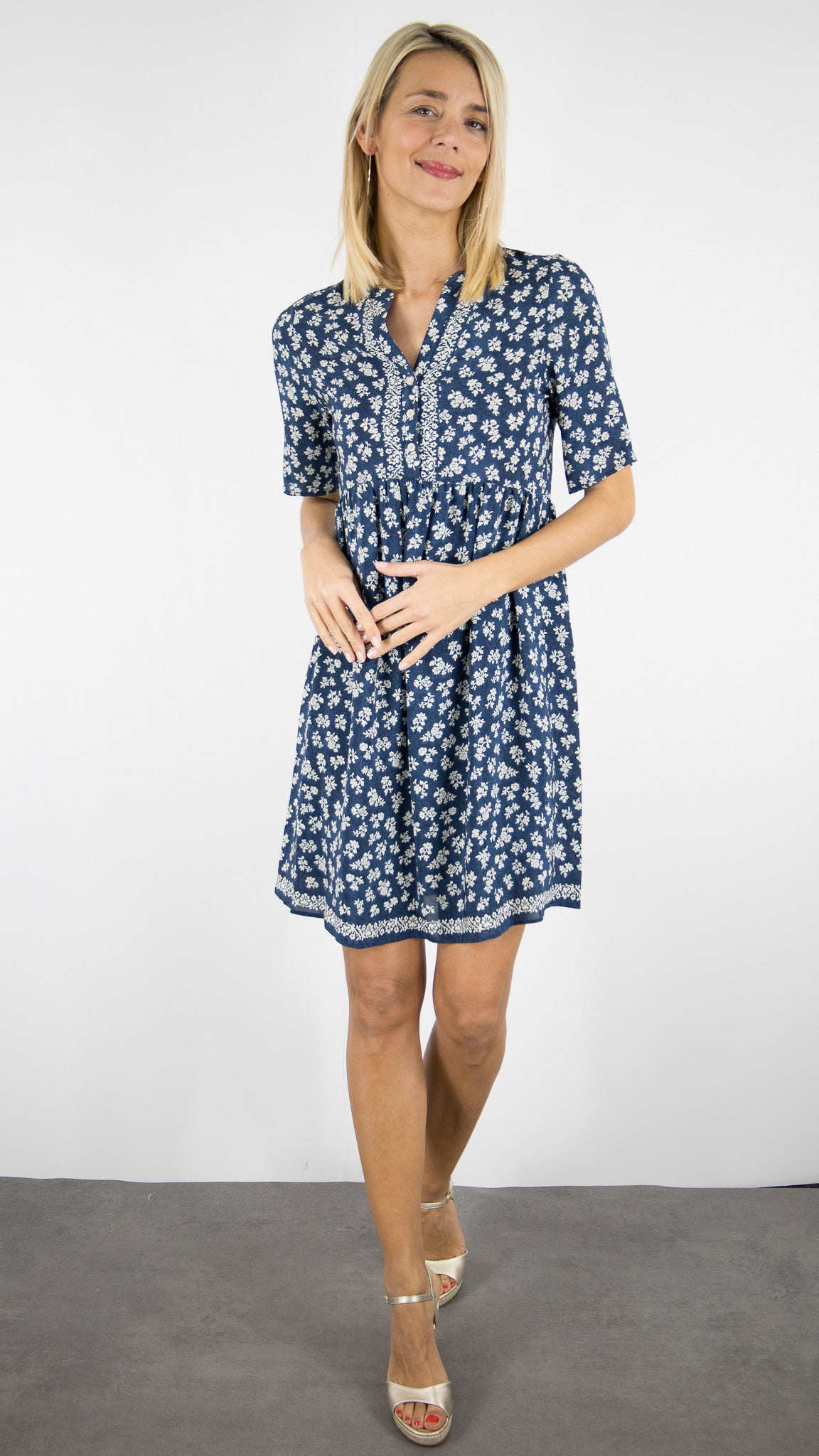 ROBE FLUIDE FLEURIE INDIGO PABLO AUGUSTA