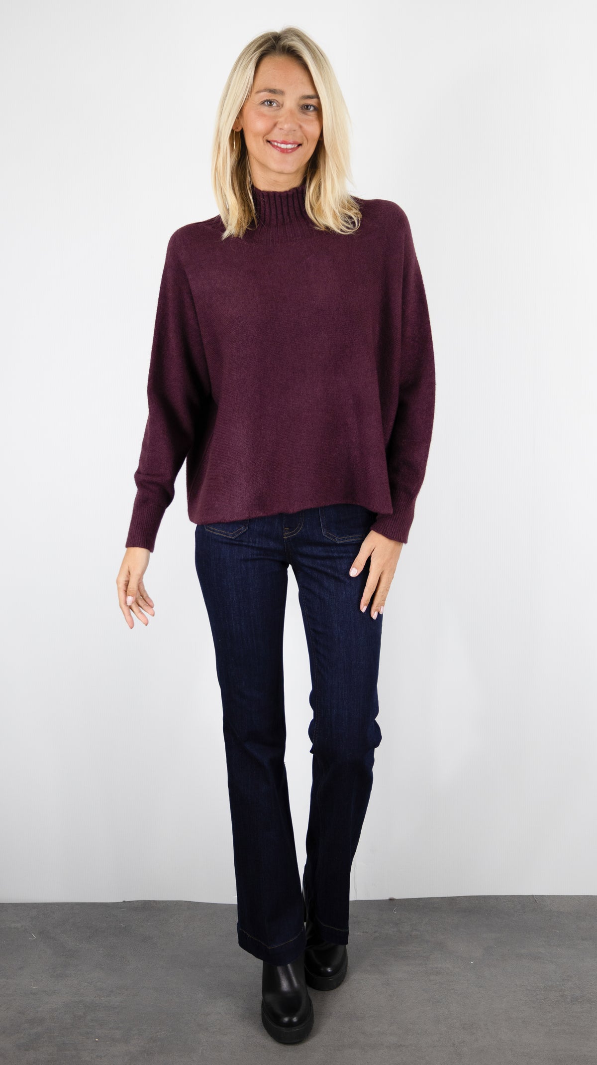 PULL AMPLE COL MONTANT POUR FEMME ALEXANDRE LAURENT C8786#COLOR_PRUGNAC/PRUNE