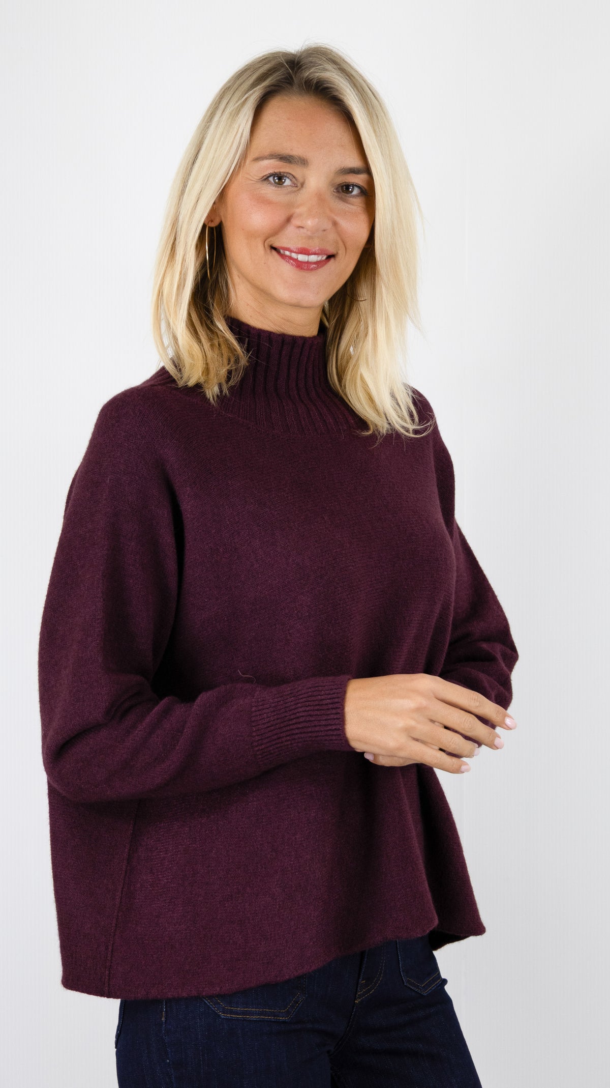 PULL AMPLE COL MONTANT POUR FEMME ALEXANDRE LAURENT C8786#COLOR_PRUGNAC/PRUNE