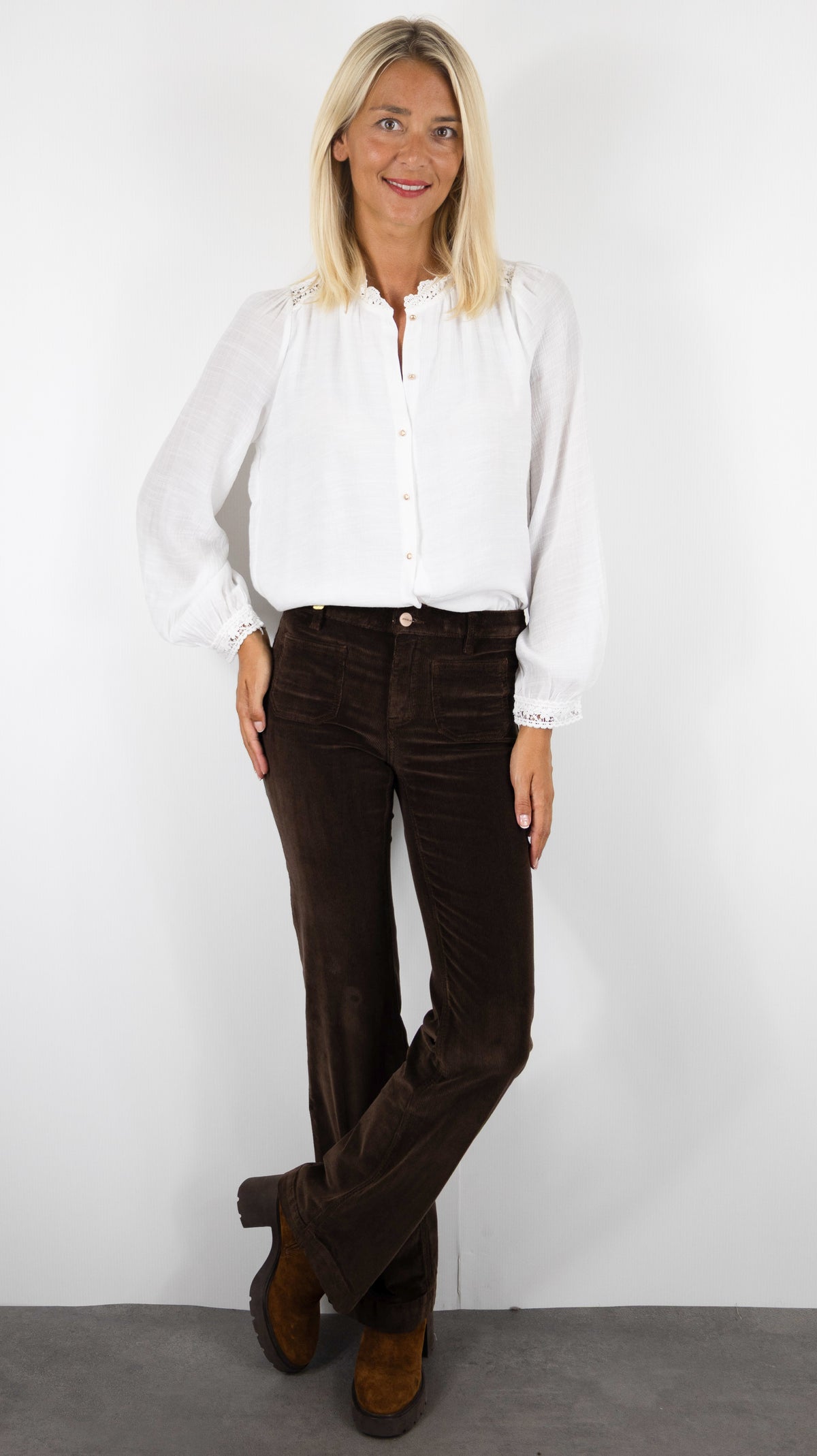 JEANS EVASE EN VELOURS POUR FEMME JANE BLUE BASTILLE NOTTING HILL#COLOR_CHOCO
