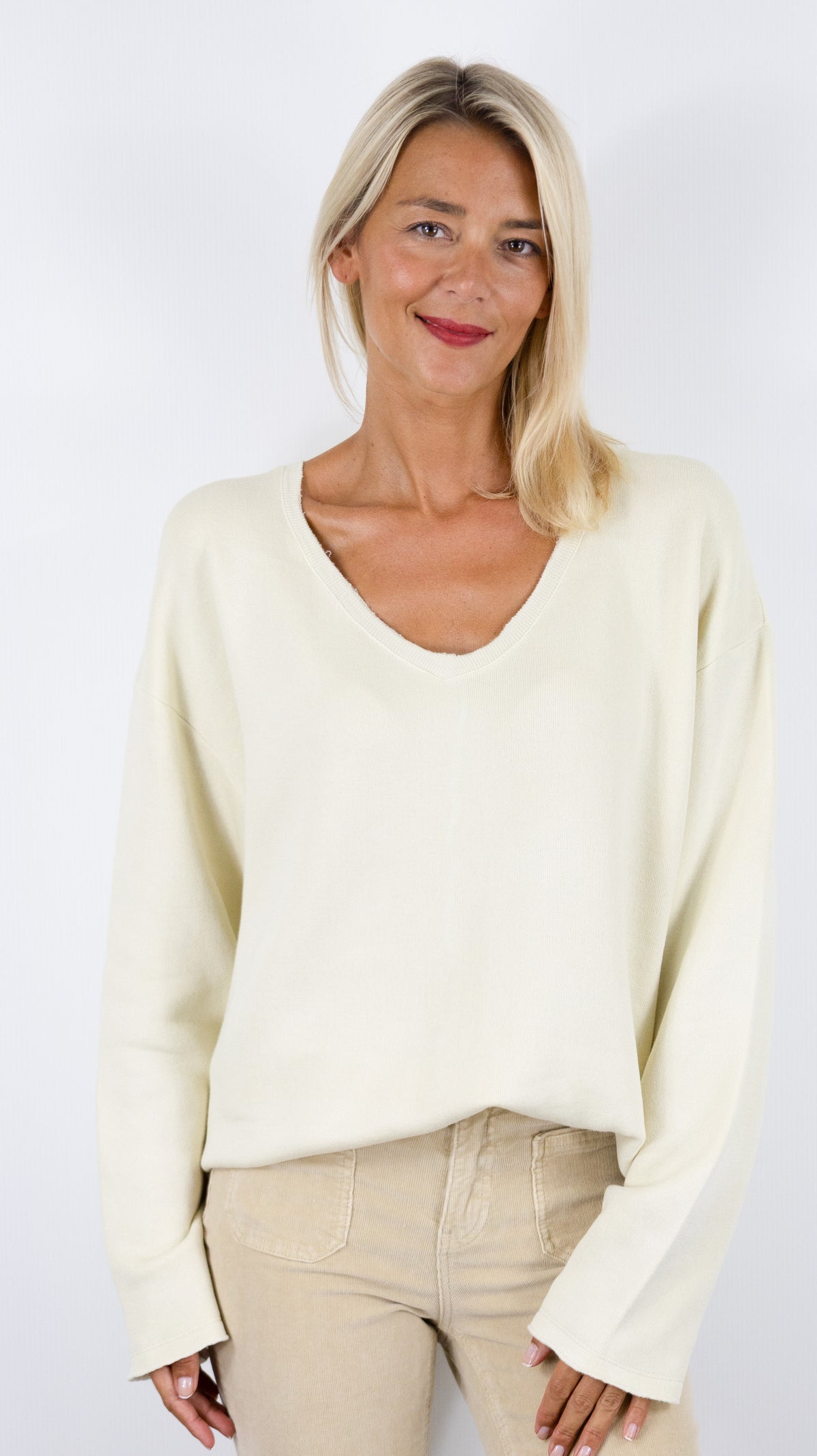 SWEAT COL V AMPLE MANCHES AMPLES AMERICAN VINTAGE NIS03A CREME ANGLAISE