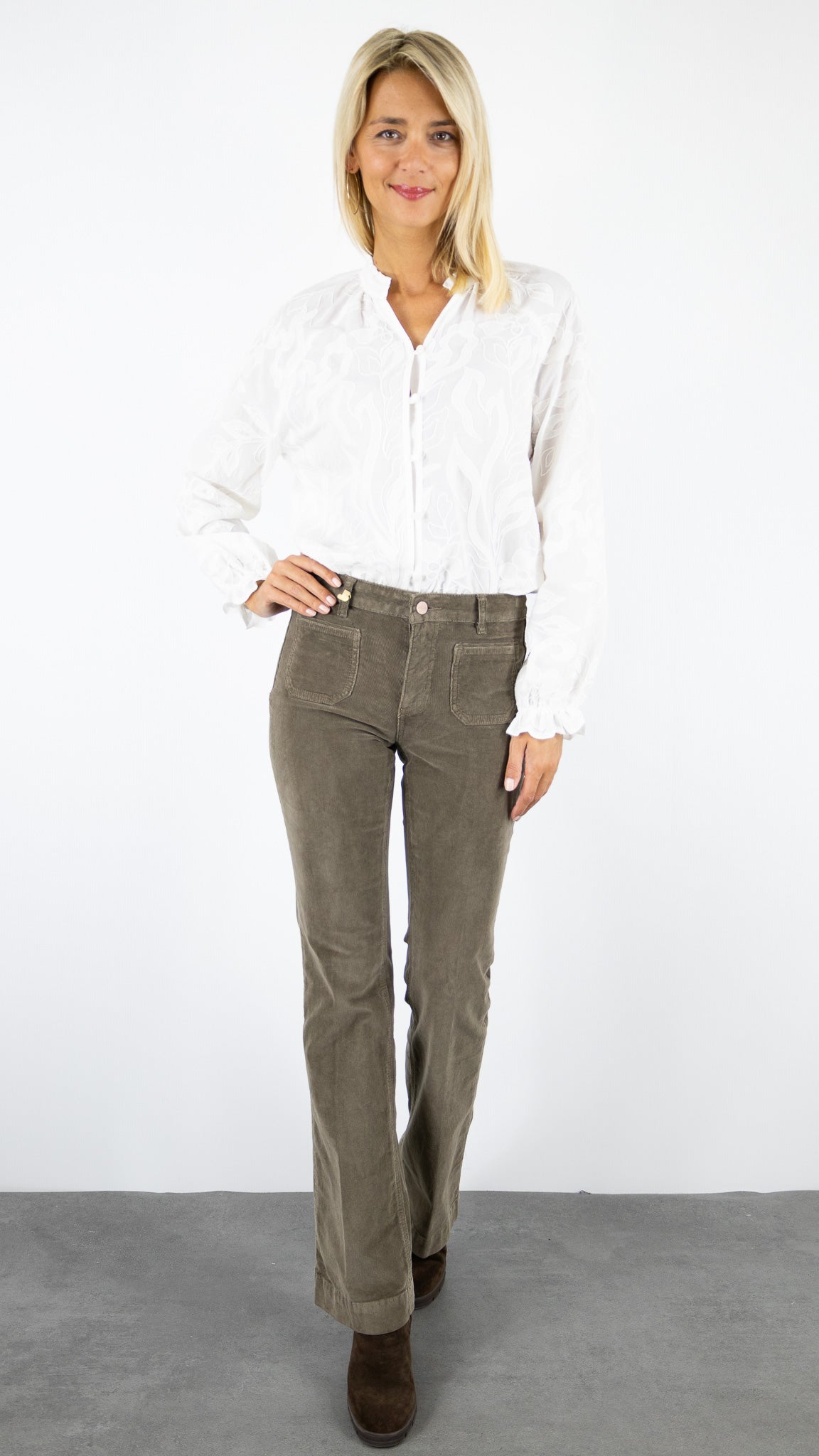 JEANS FLARE EN VELOURS MILLERAIES POUR FEMME JANE BLUE BASTILLE TINY CORD#COLOR_CHATAIGNE/TAUPE