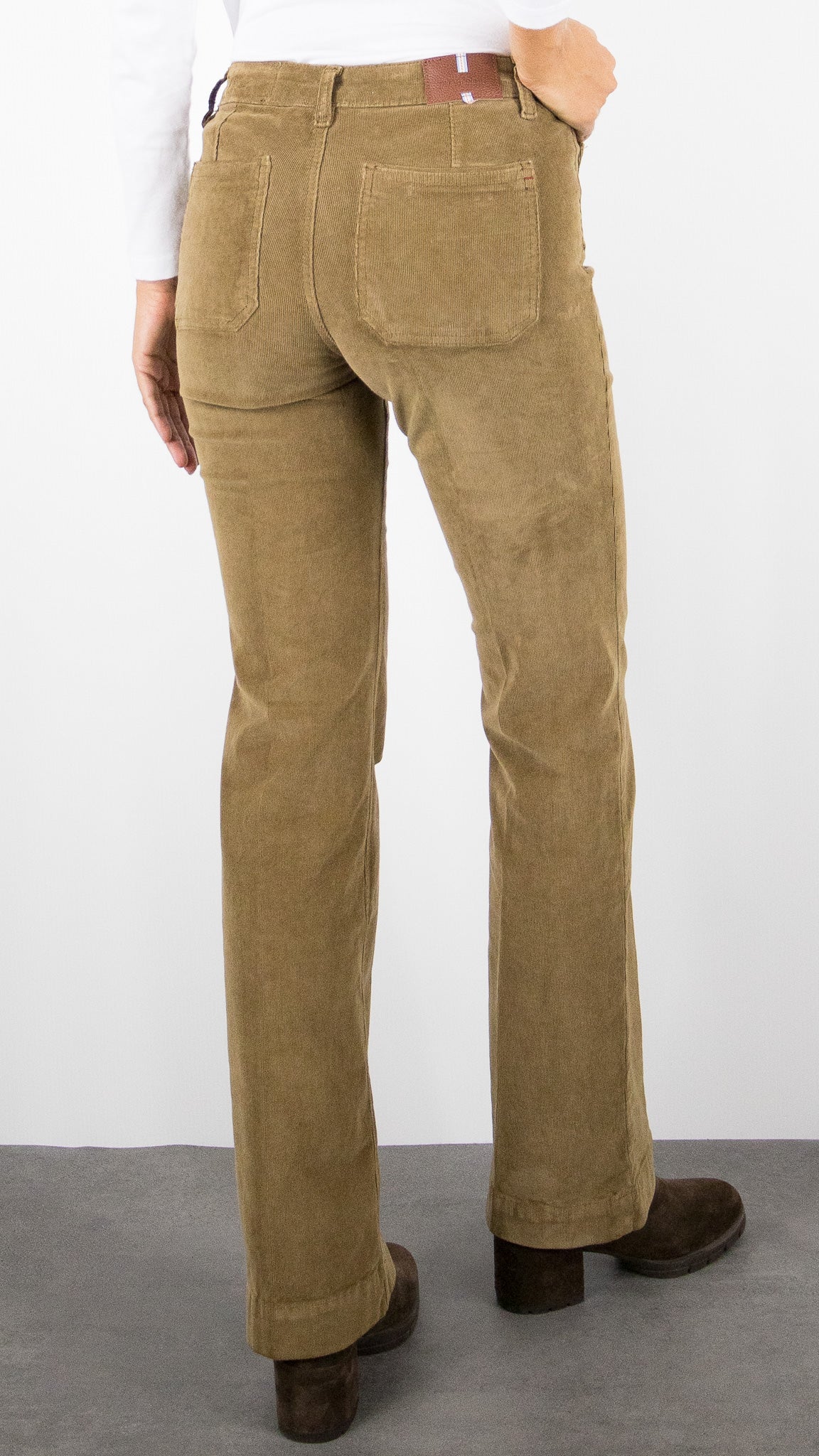 JEANS FLARE EN VELOURS MILLERAIES POUR FEMME JANE BLUE BASTILLE TINY CORD#COLOR_NOISETTE/CAMEL