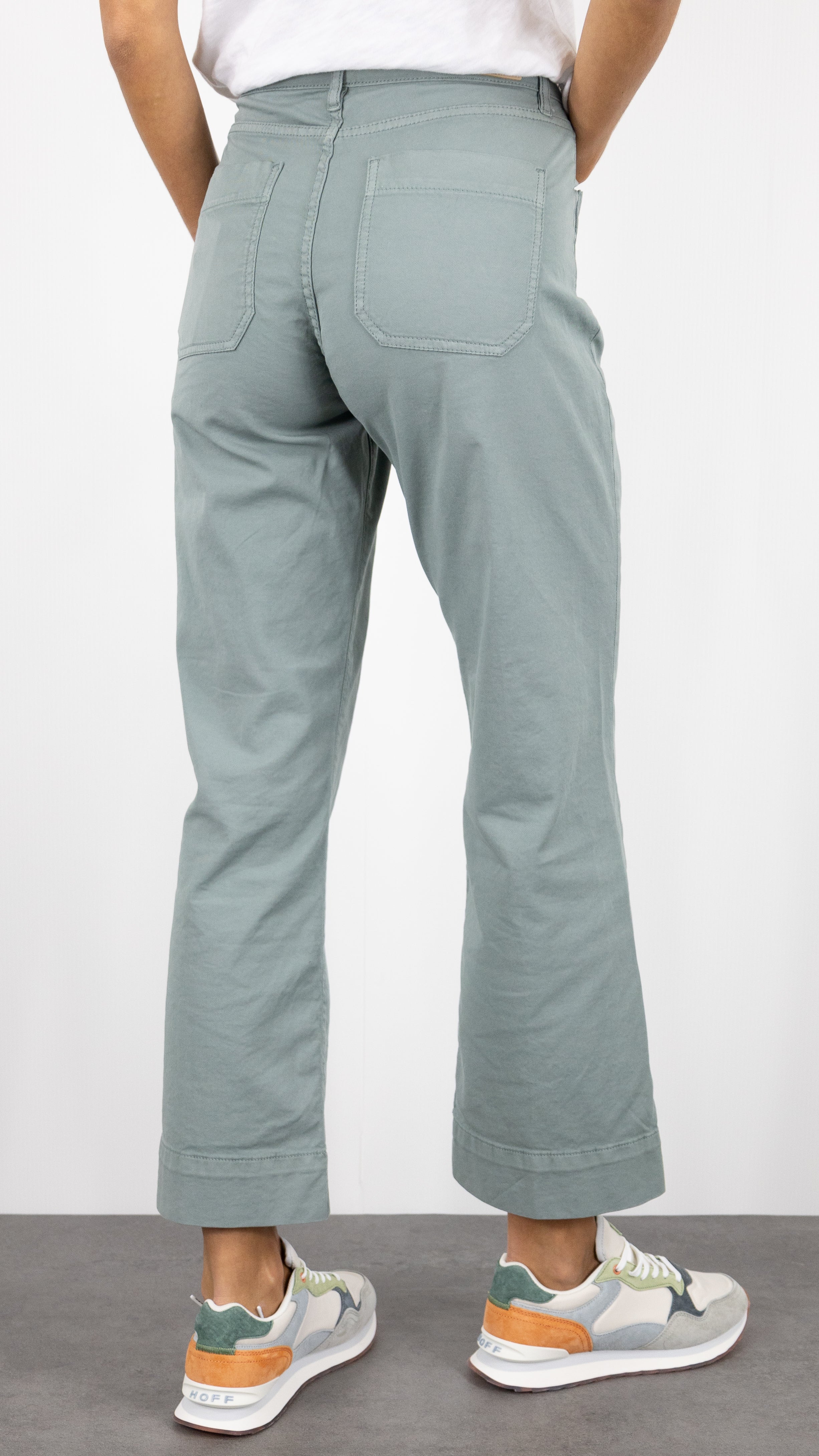 PANTALON 7/8 JAMBES LARGES POUR FEMME DENIM STUDIO BELLA LIGHT GABARDINE#COLOR_ALOES/CELADON