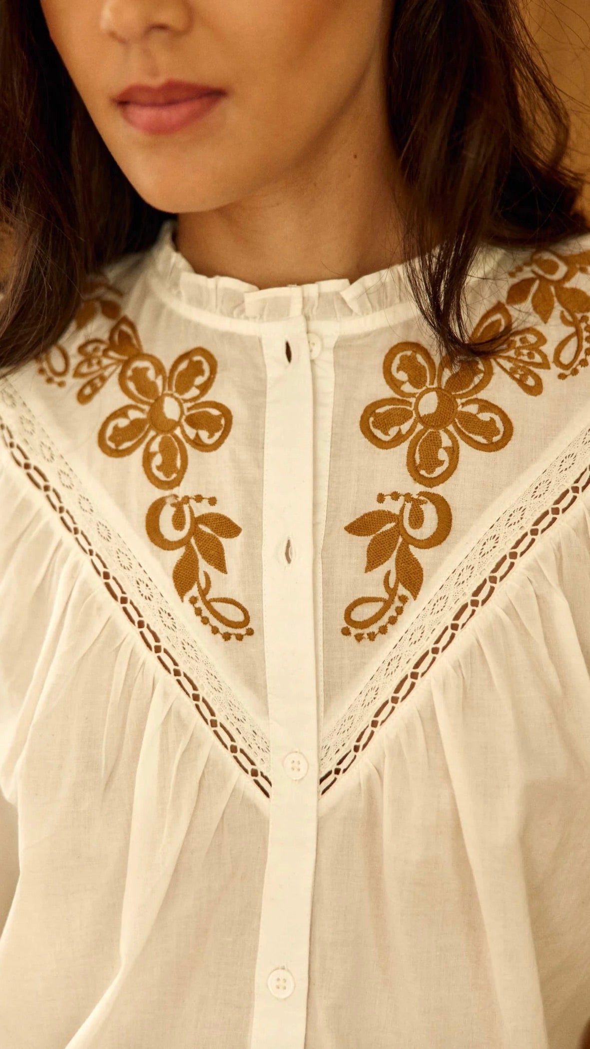 BLOUSE BRODEE ECRUE POUR FEMME LA PETITE ETOILE BOBIE