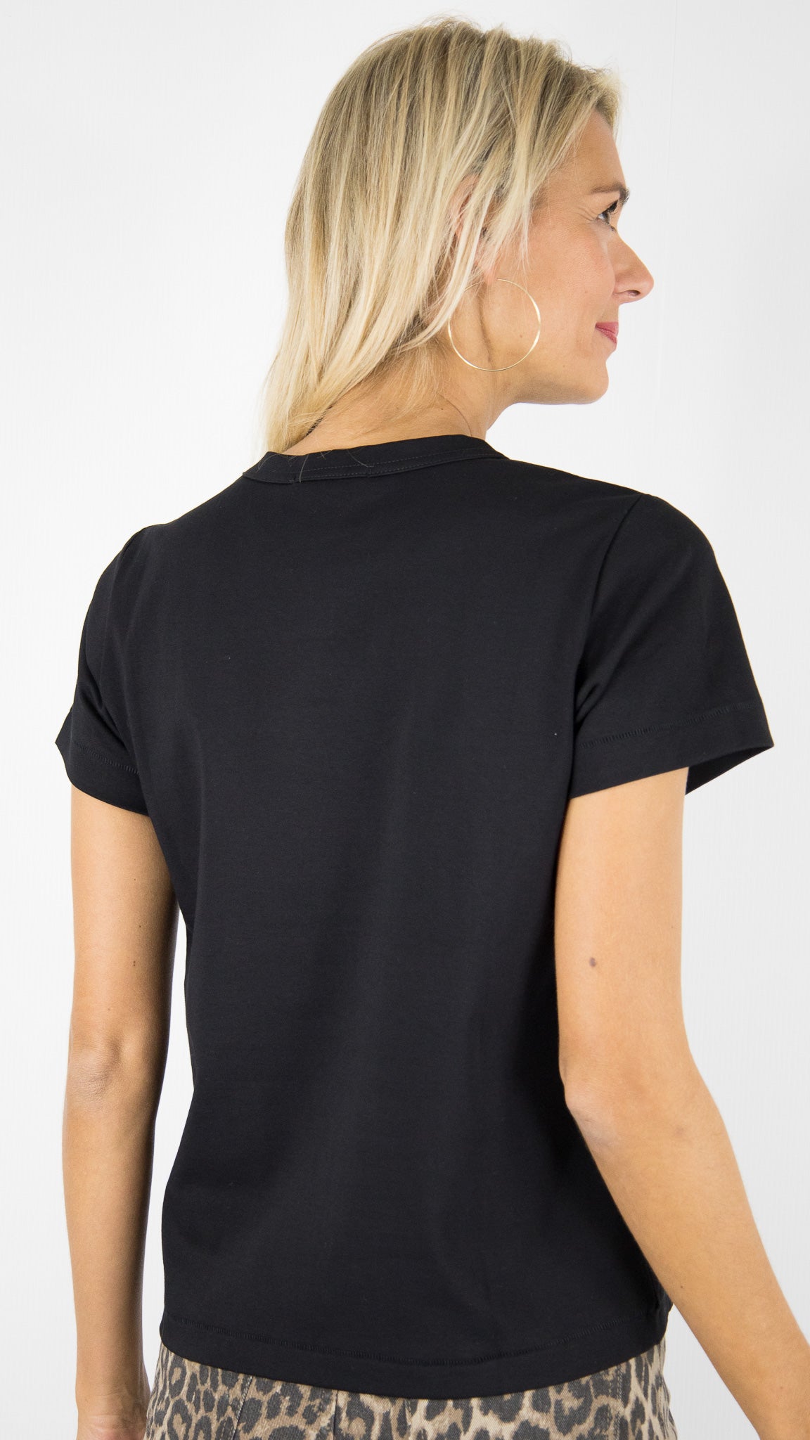 TEE-SHIRT BASIQUE COL RONF FEMME EN COTON ORAIJE ONI#COLOR_NOIR