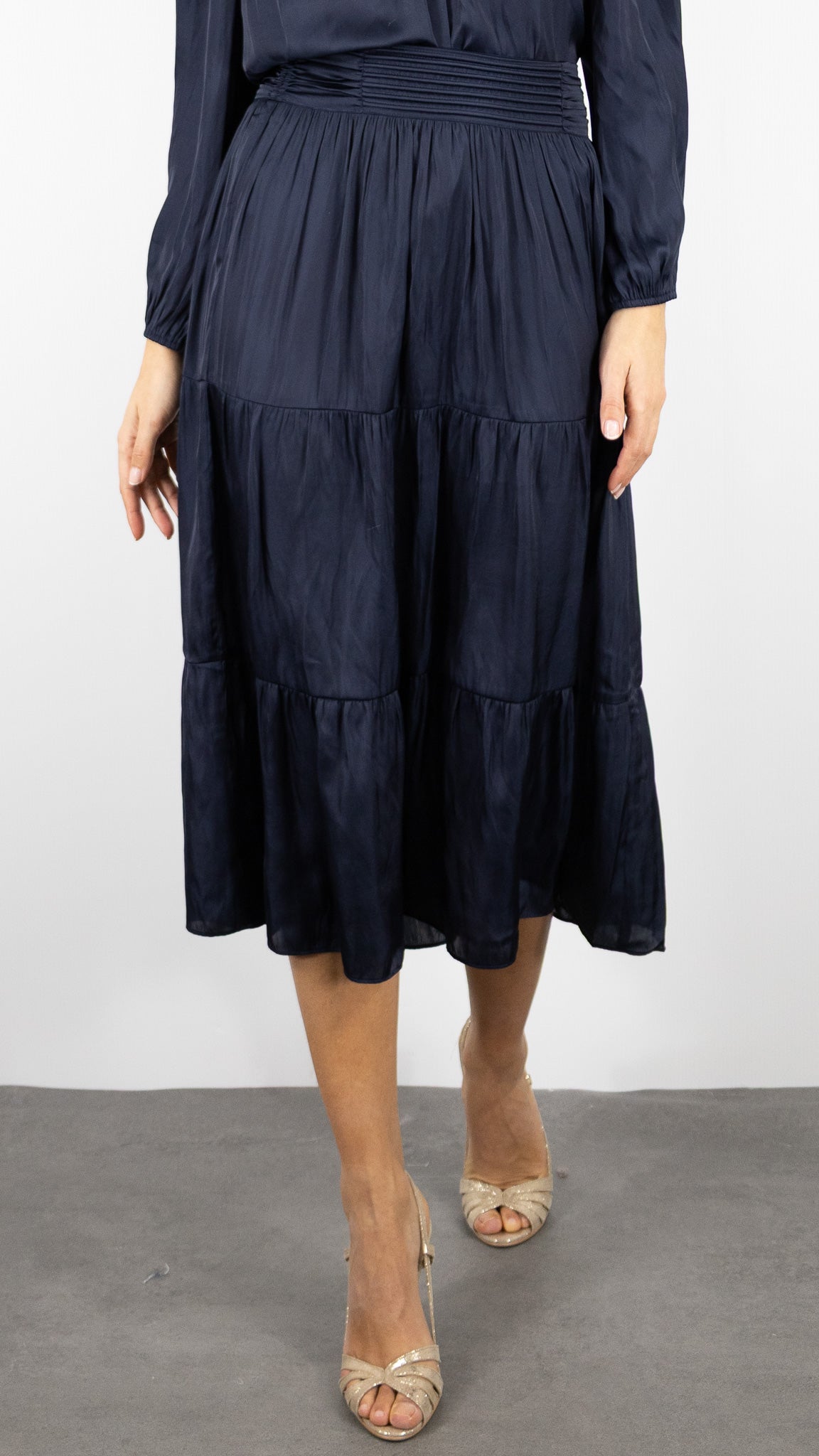 JUPE FLUIDE A VOLANTS BA&SH CAMYLA#COLOR_ENCRE/MARINE