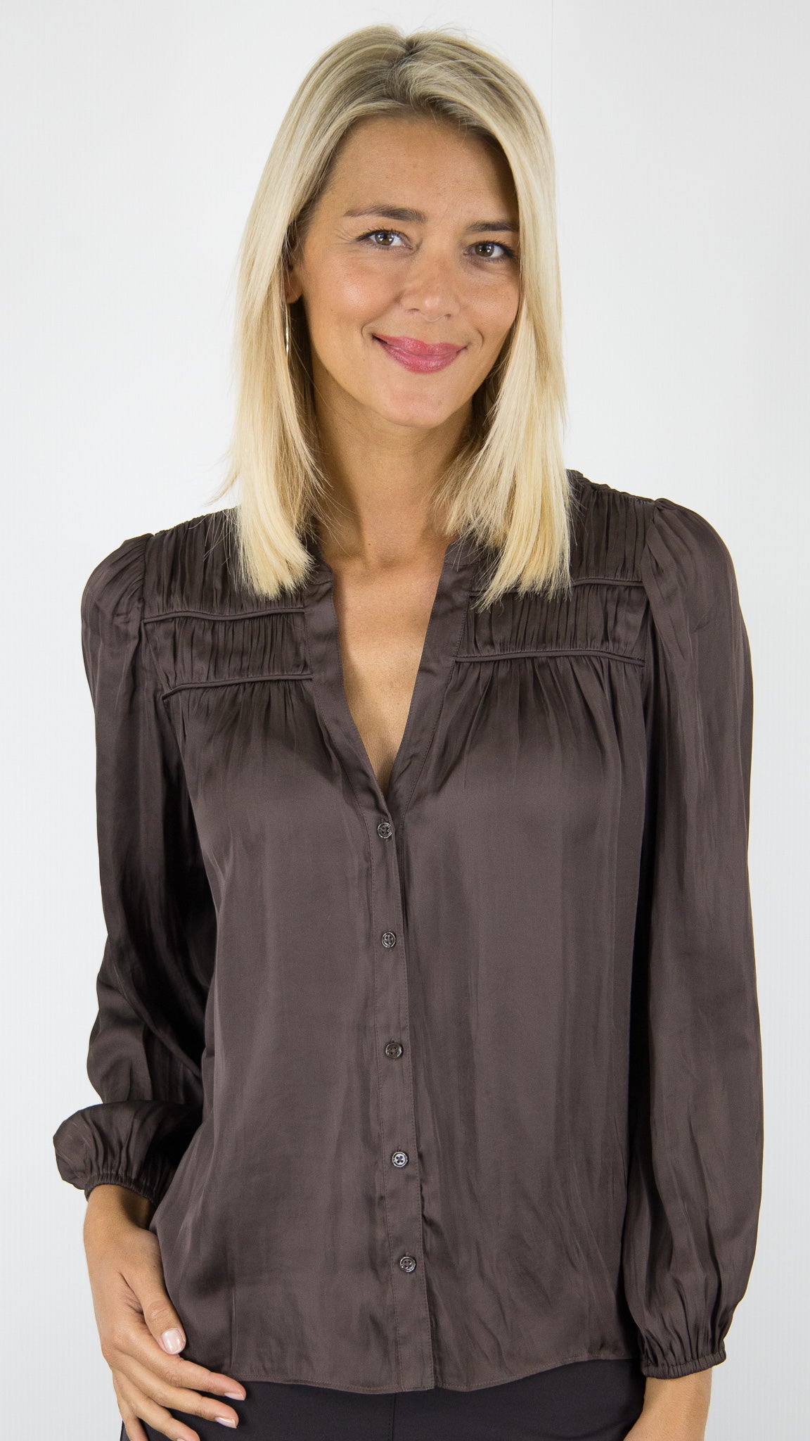 BLOUSE FRONCEE POLYSOIE BA&SH CESSIA#COLOR_CHOCOLAT