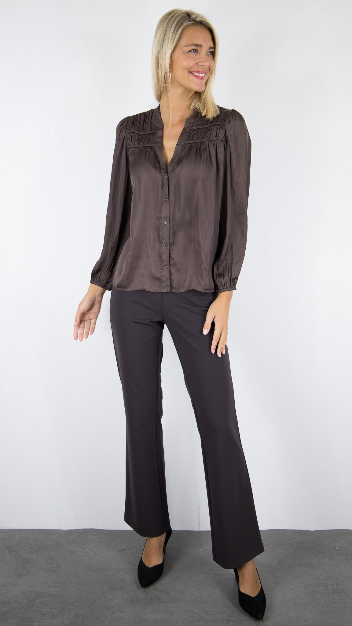 BLOUSE FRONCEE POLYSOIE BA&SH CESSIA#COLOR_CHOCOLAT