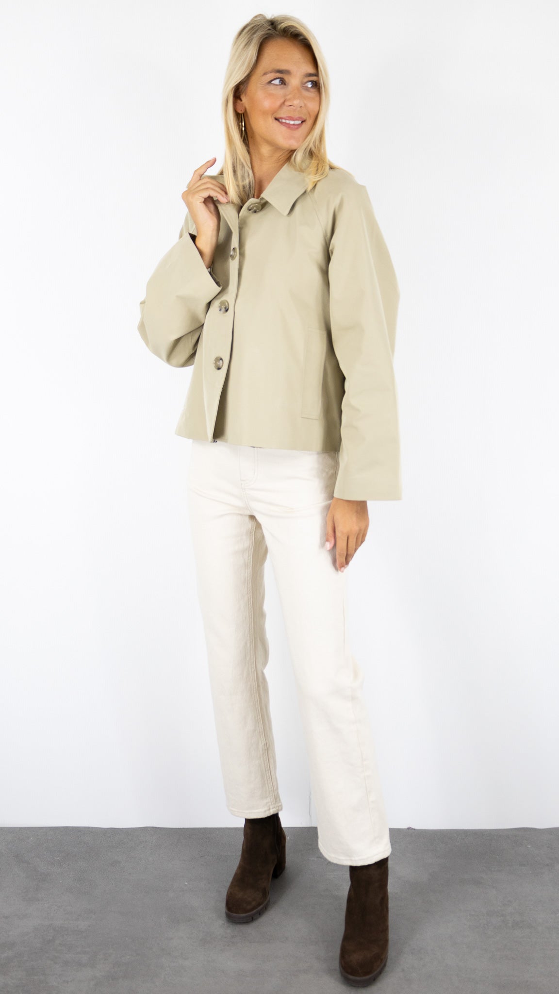 TRENCH COURT BEIGE POUR FEMME STUDIO PARISIEN CHELSEA