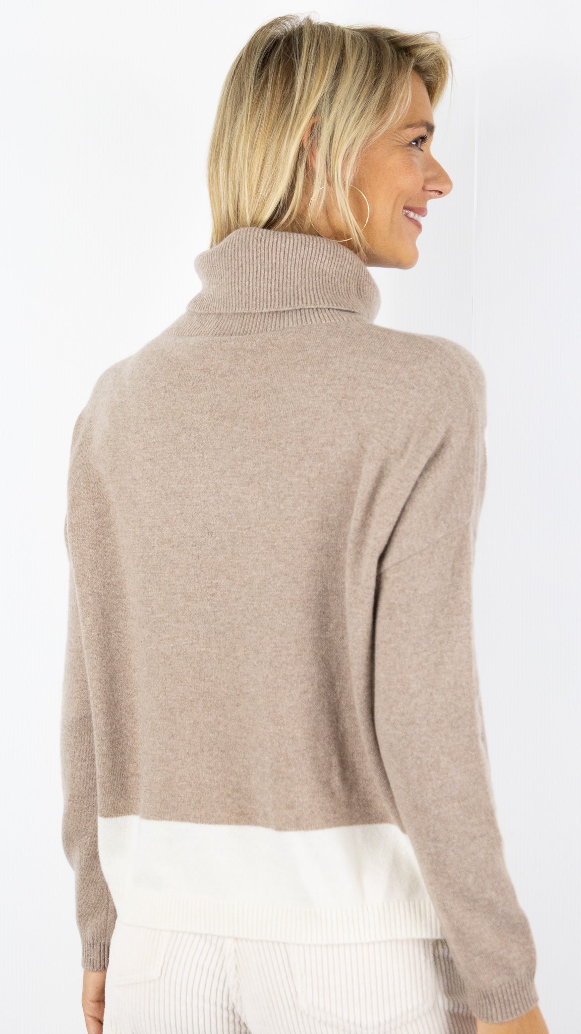 PULL ESTHEME CKH5221C