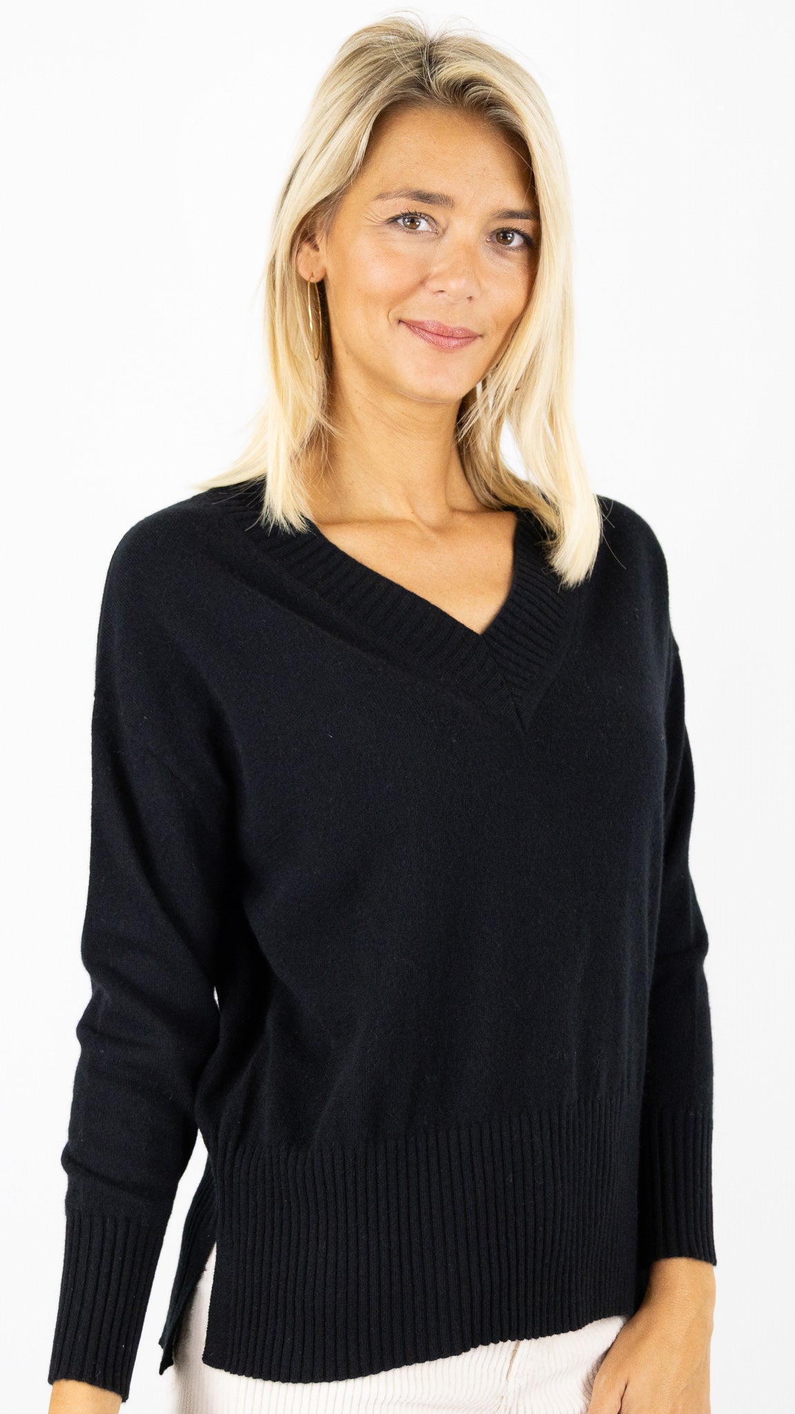 PULL COL V AMPLE EN CACHEMIRE ESTHEME CKH715C#COLOR_6148/NOIR