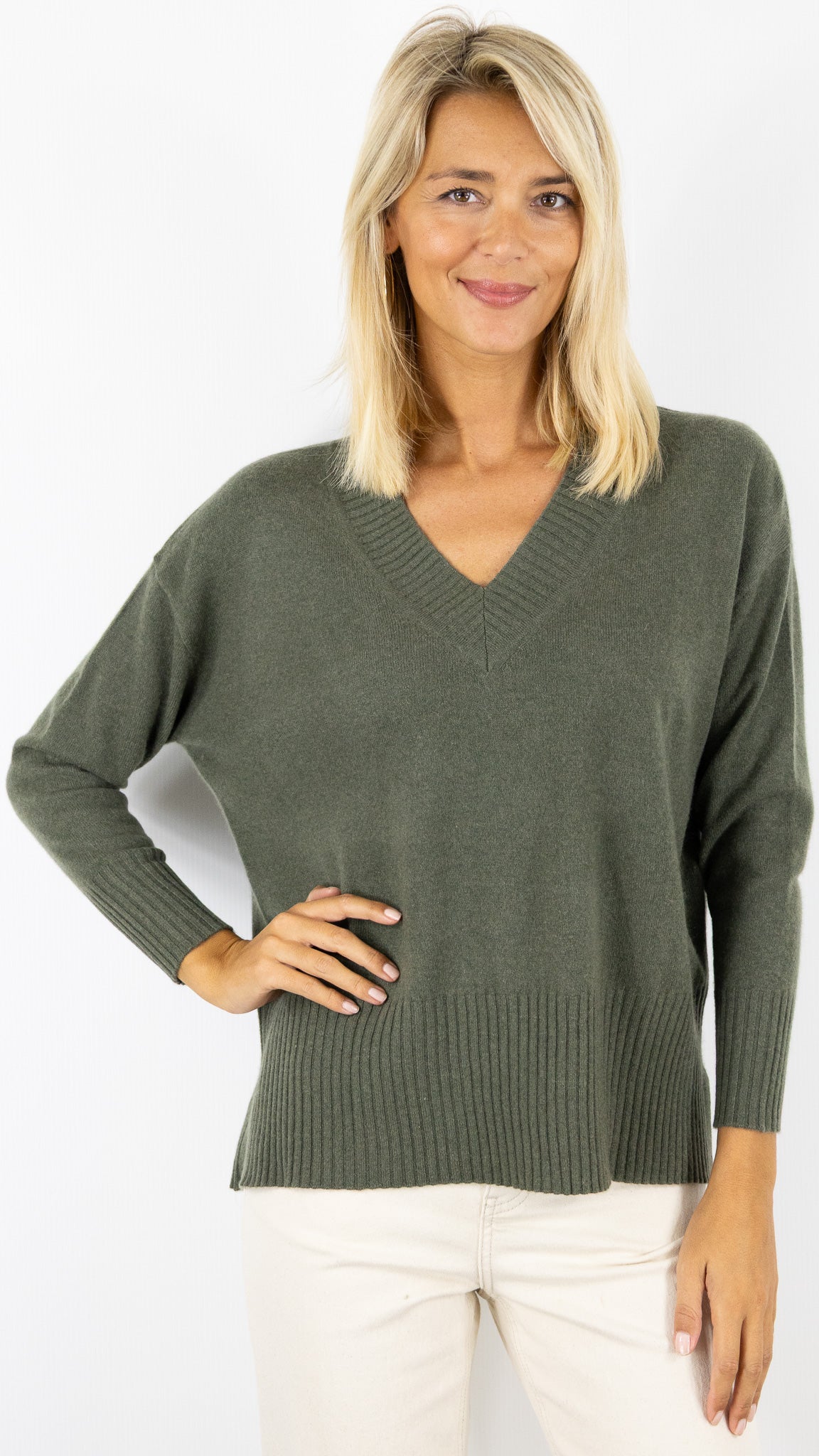 PULL COL V AMPLE EN CACHEMIRE ESTHEME CKH715C#COLOR_2109/VEGETAL