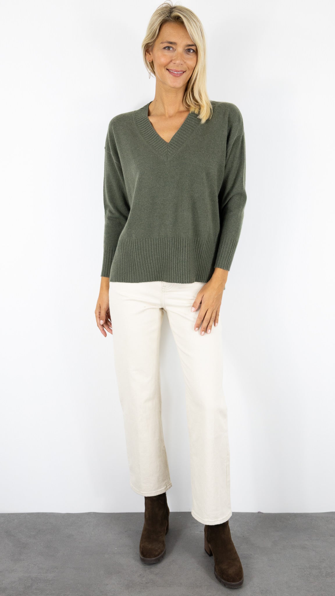 PULL COL V AMPLE EN CACHEMIRE ESTHEME CKH715C#COLOR_2109/VEGETAL