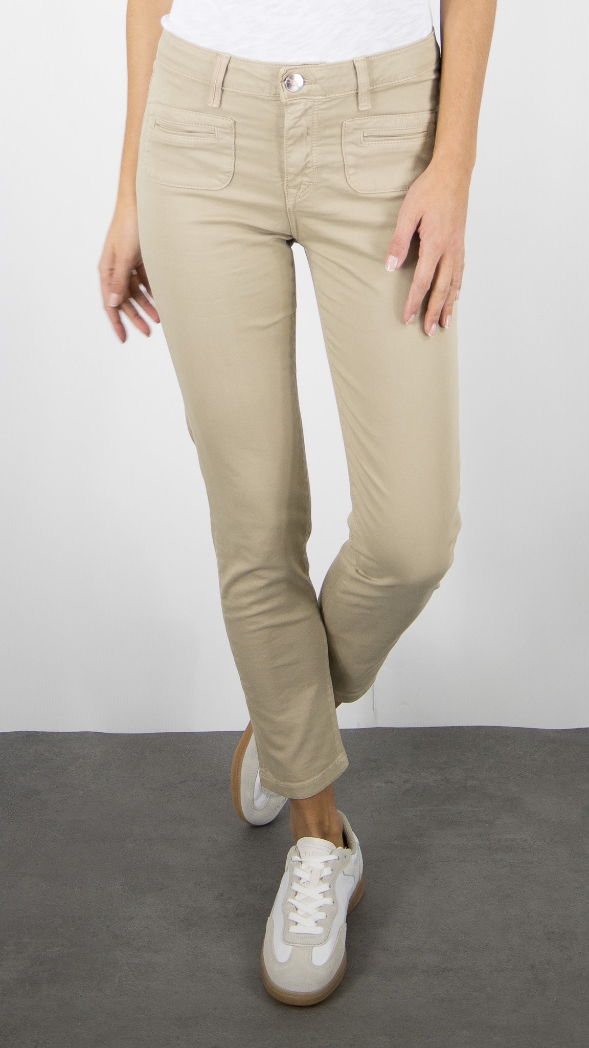 PANTALON SLIM EN COTON LYCRA POUR FEMME ISLOW CLARA SATIN LYCRA#COLOR_SAHARA/BEIGE