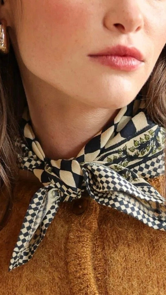 FOULARD BELLEMME DAMIER PETIT FORMAT#COLOR_ENCRE