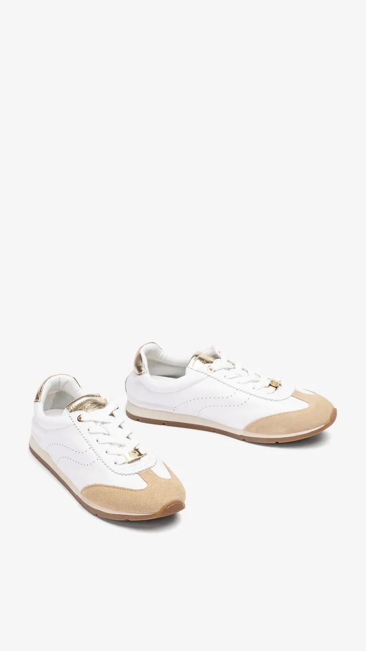 BASKETS BASSES EN DAIM ECRU WHITE UNISA DARA 26 BS GR