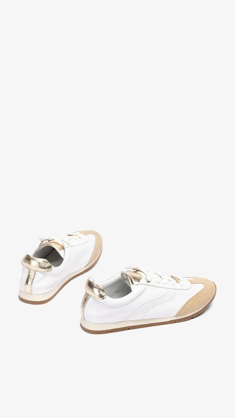 BASKETS BASSES EN DAIM ECRU WHITE UNISA DARA 26 BS GR