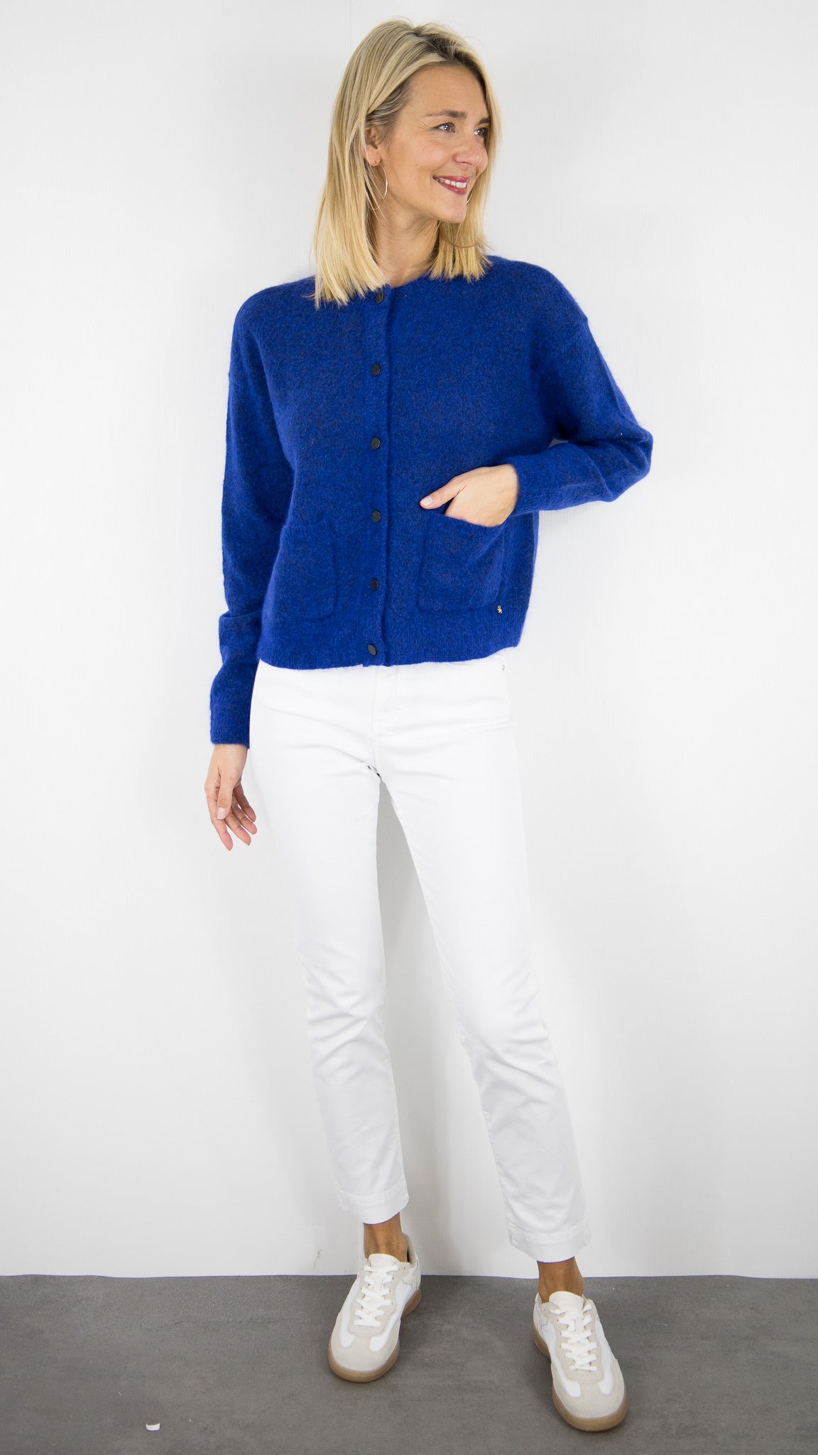 CARDIGAN EN MOHAIR POUR FEMME DES PETITS HAUTS DOBILOU#COLOR_INDIGO/ELECTRIQUE