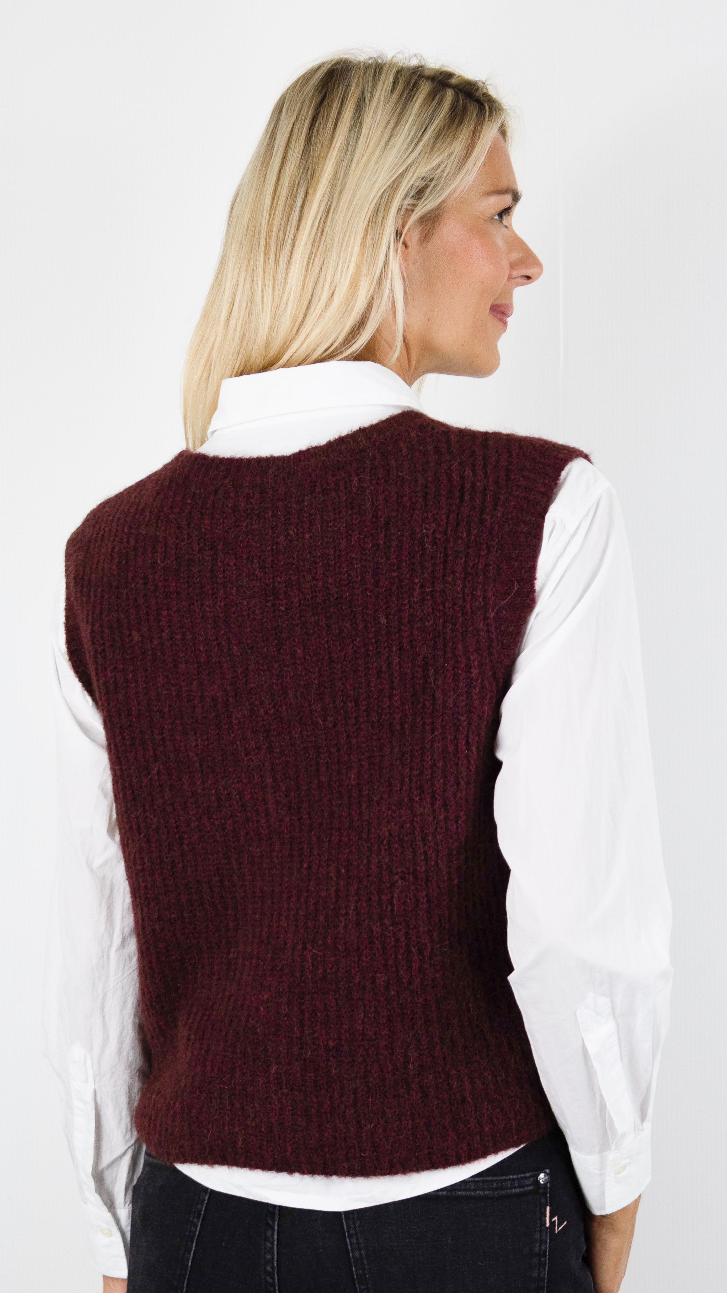 GILET COL ROND SANS MANCHES EAST19M AMERICAN VINTAGE EAST#COLOR_ACELORA CHINE/BORDEAU