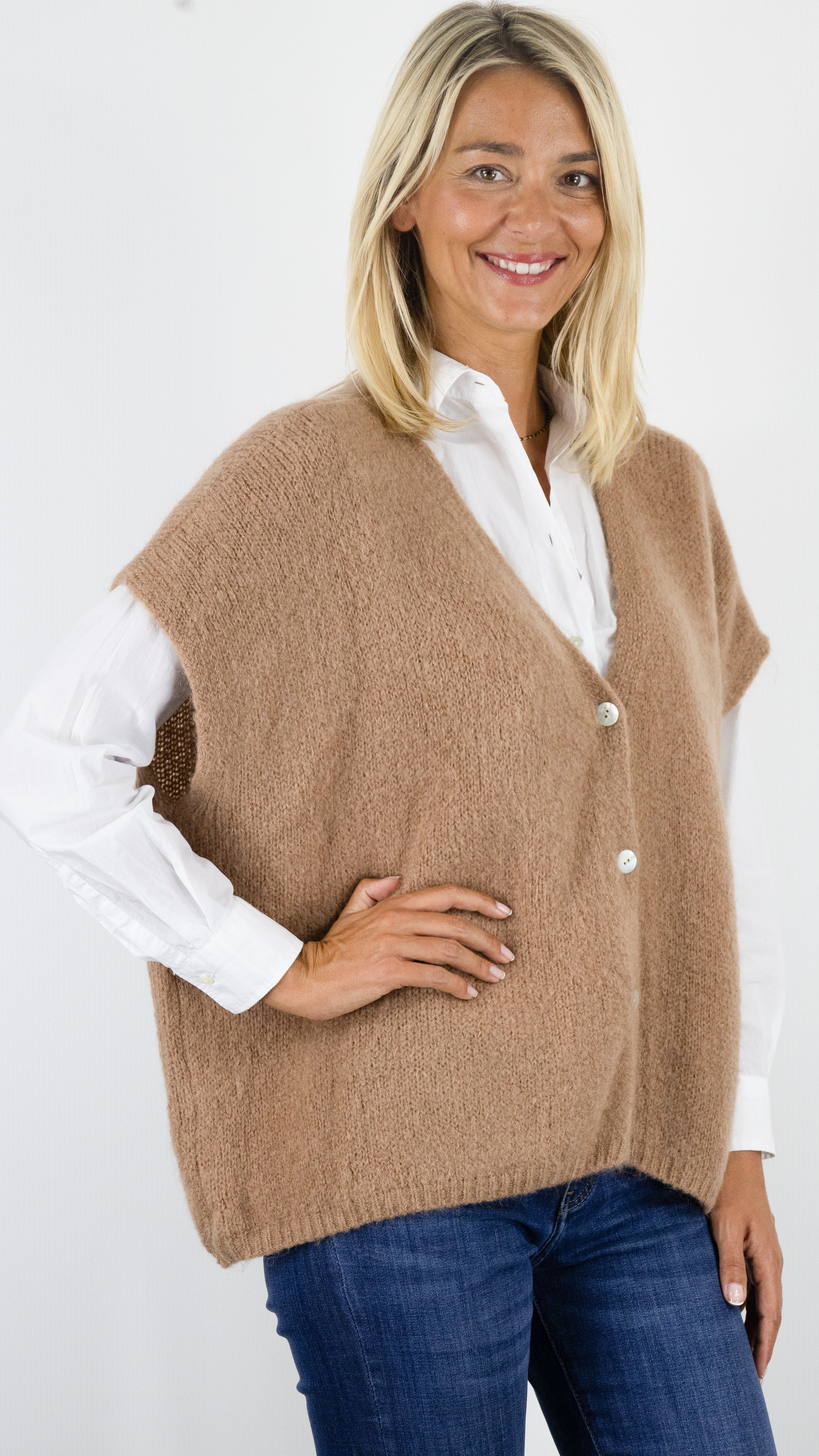 GILET AMPLE SANS MANCHES COL V POUR FEMME ANDROMEDE EH2328#COLOR_CAMEL