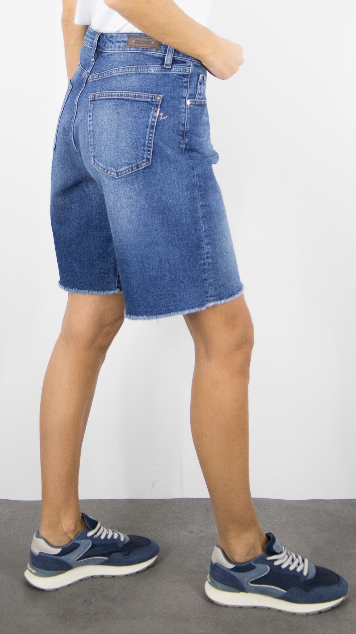 BERMUDA LARGE EN JEANS POUR FEMME ISLOW ELIO DENIM TENCEL#COLOR_WORN VINTAGE