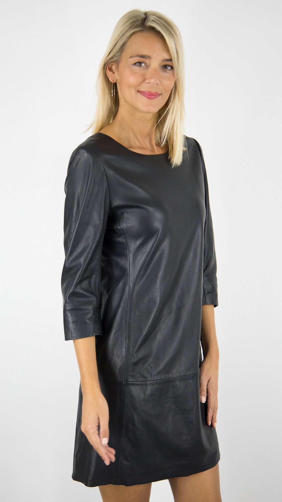 ROBE DROITE EN CUIR AGNEAU FEMME NOIR LA CANADIENNE EMELIA