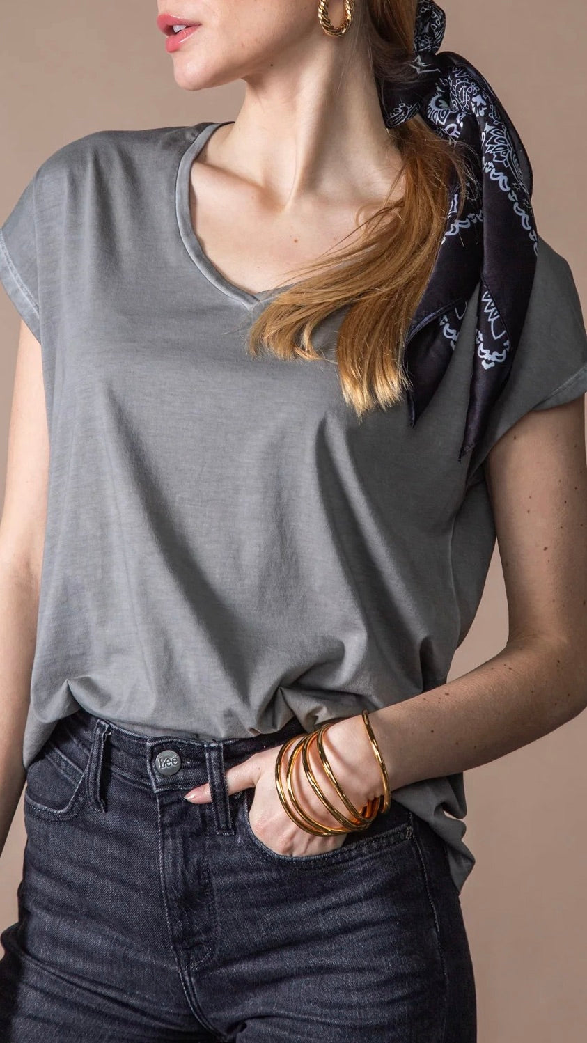 TEE-SHIRT DELAVE V EN COTON PIMA ANONYM EMIW#COLOR_PEPPER/GRIS