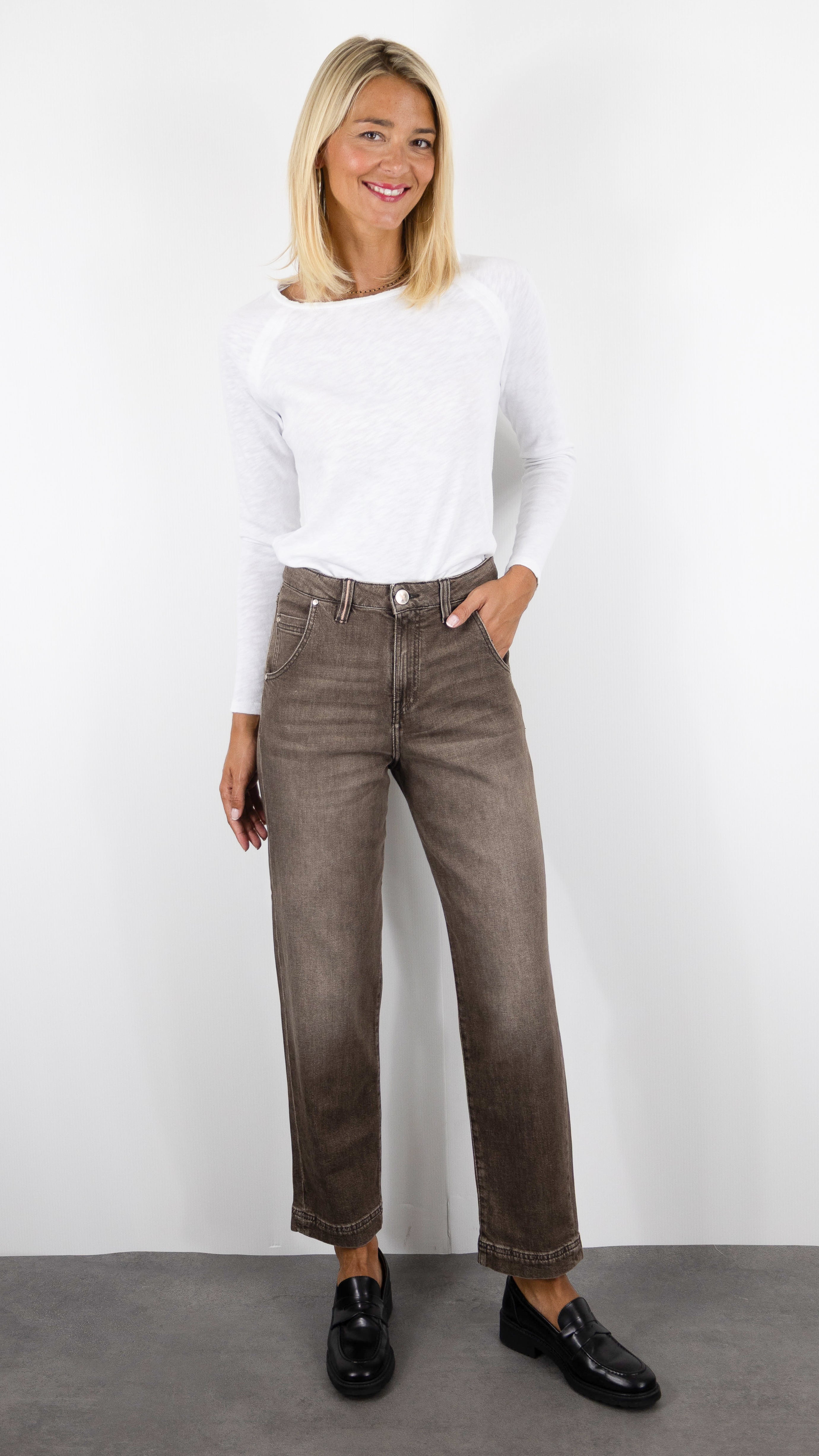 JEANS CAROTTE EFFET DEELAVE LARGE REVERS POUR FEMME  ISLOW ENZO LANZAROTE SANDSTORM WASH MARRON