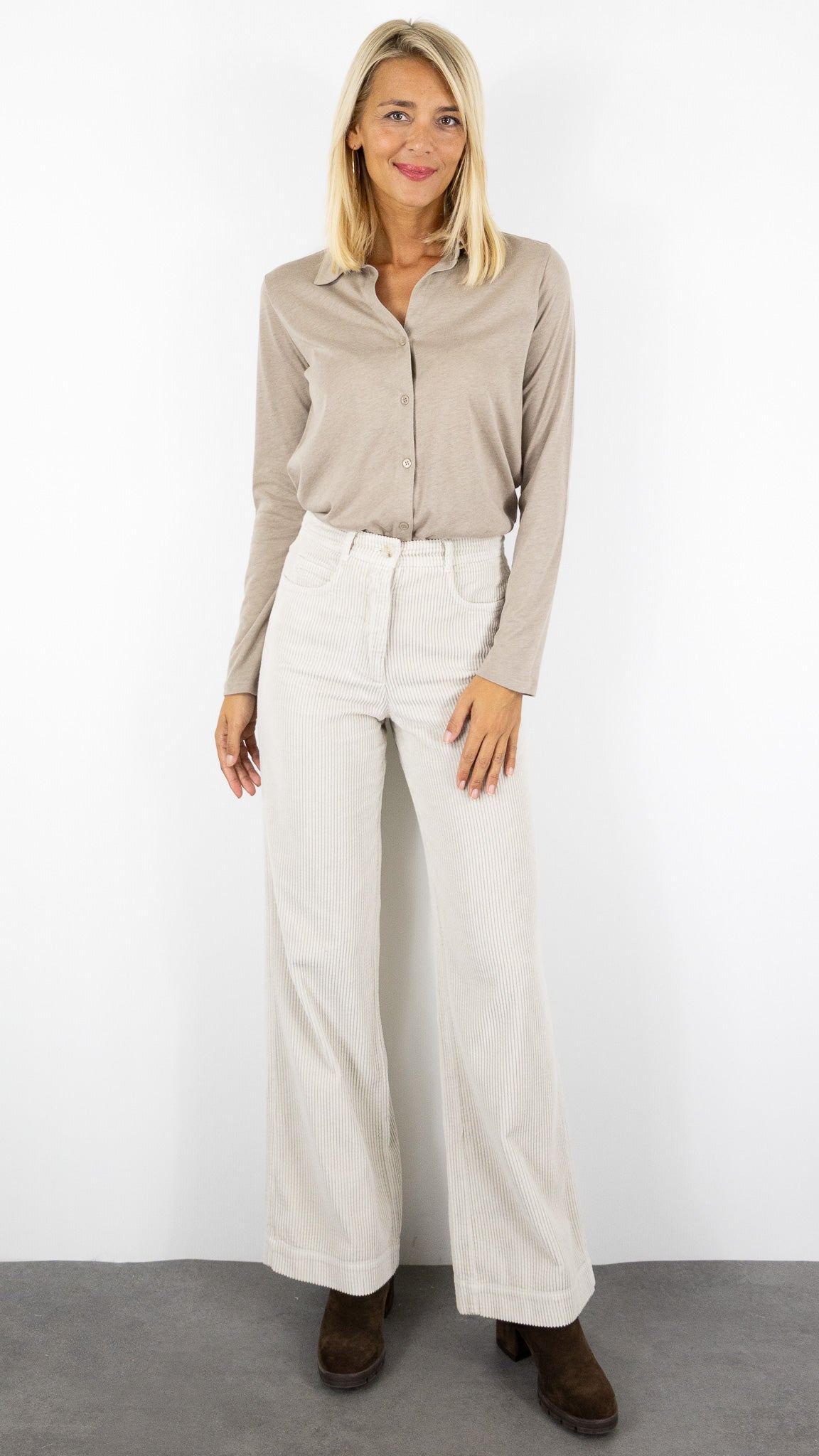TEE-SHIRT COL POLO EN COTON CACHEMIRE MAJESTIC FCH160 M005#COLOR_683/DESERT BEIGE