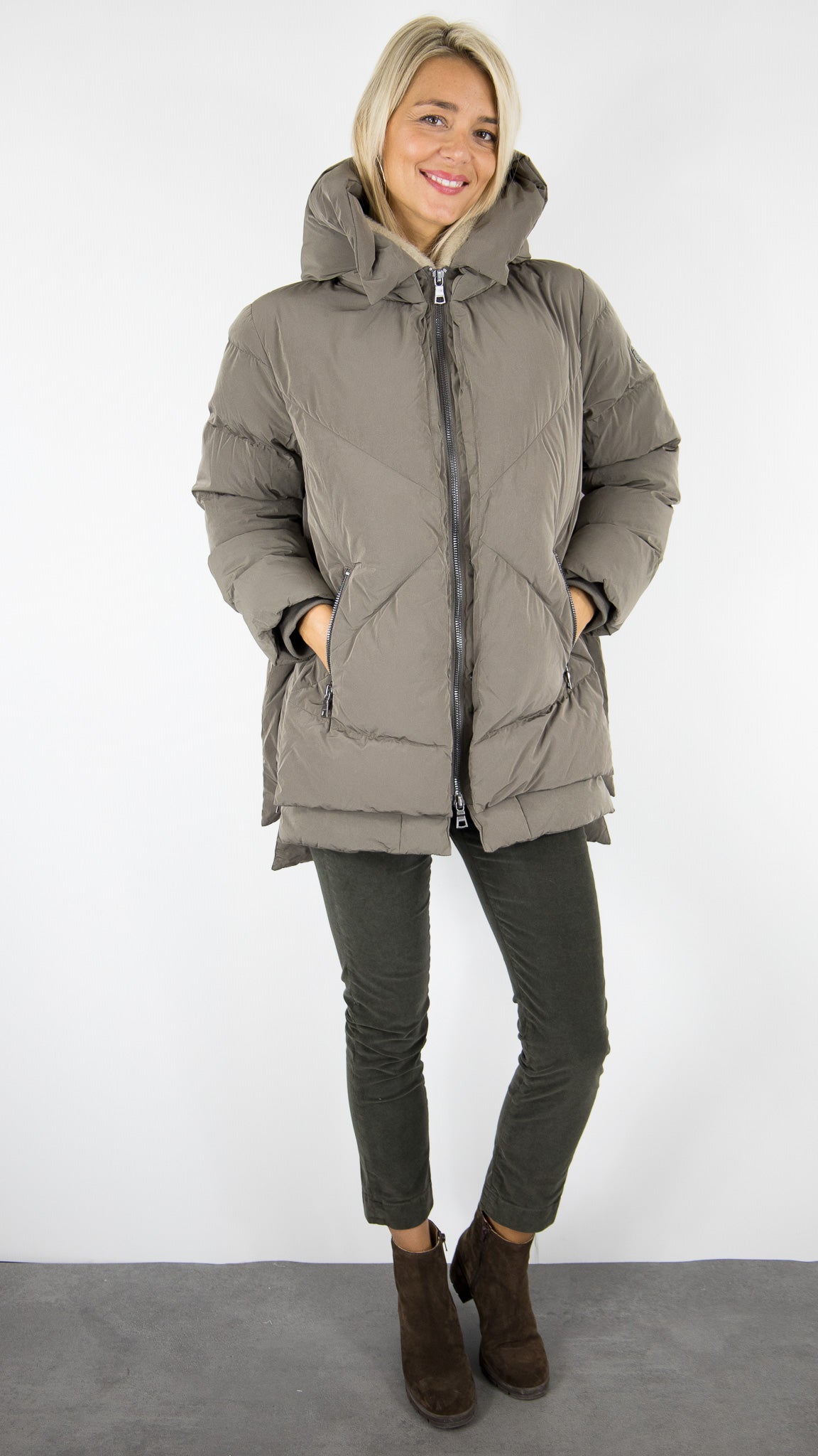 DOUDOUNE EPAISSE A CAPUCHE POUR FEMME HIVER BLONDE N°8 FROST DARK TAUPE