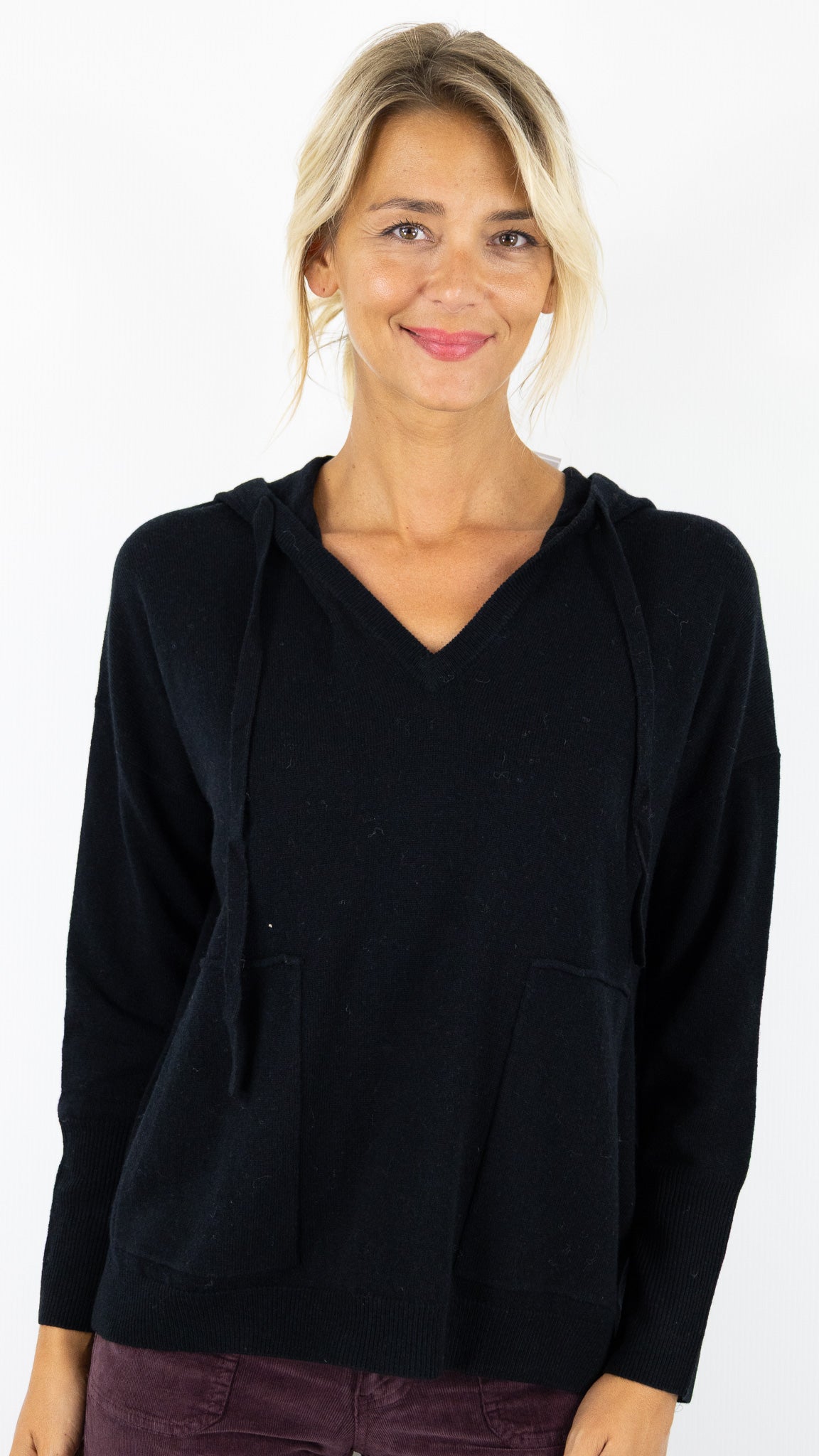 PULL A CAPUCHE DROIT CACHEMIRE ET LAINE NOT SHY GEMA#COLOR_NOIR