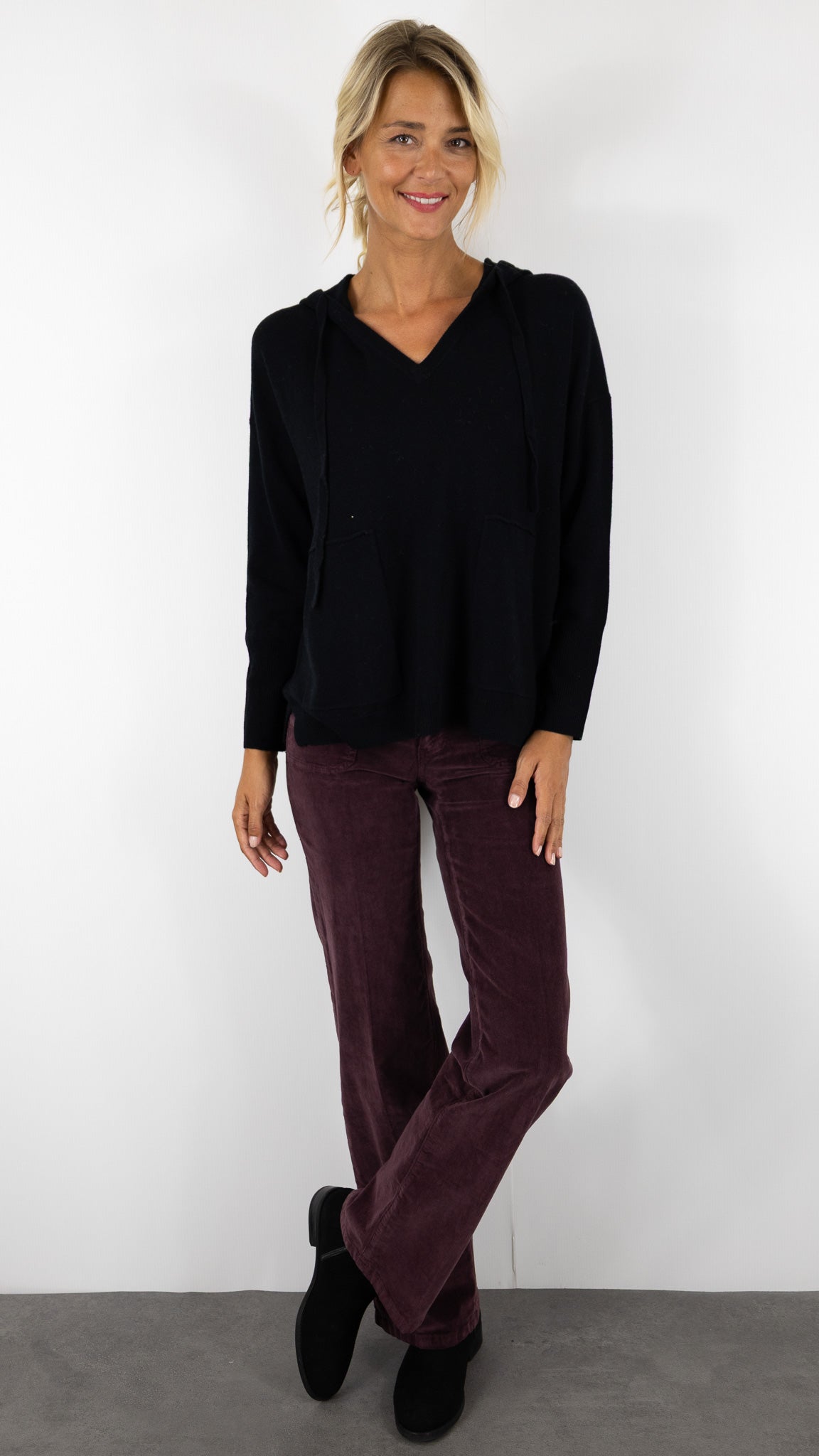PULL A CAPUCHE DROIT CACHEMIRE ET LAINE NOT SHY GEMA#COLOR_NOIR