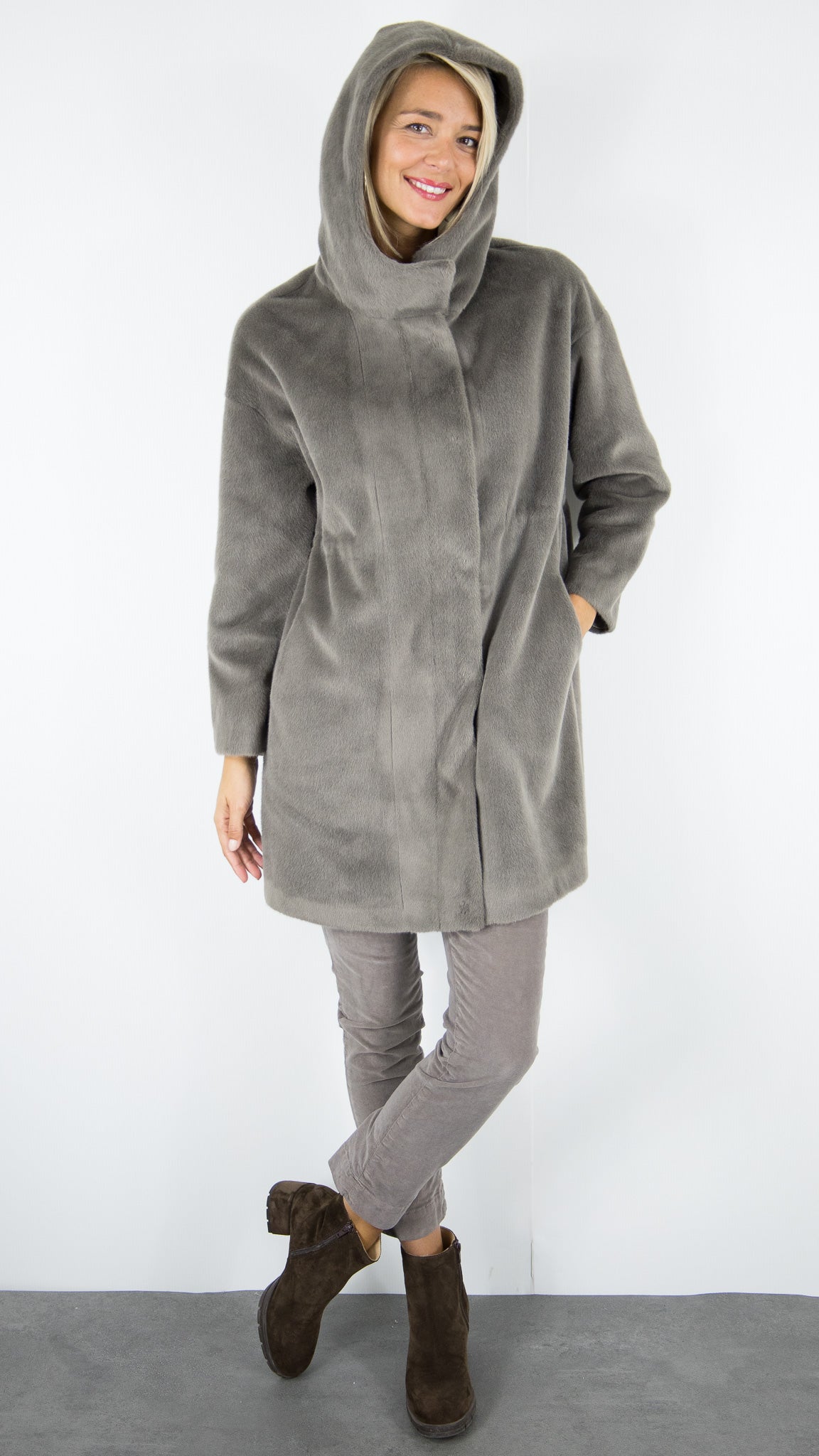 MANTEAU 7/8 EN FAUSSE FOURRURE LOU ANDREA HAPPY PM BEIGE#COLOR_15/TAUPE