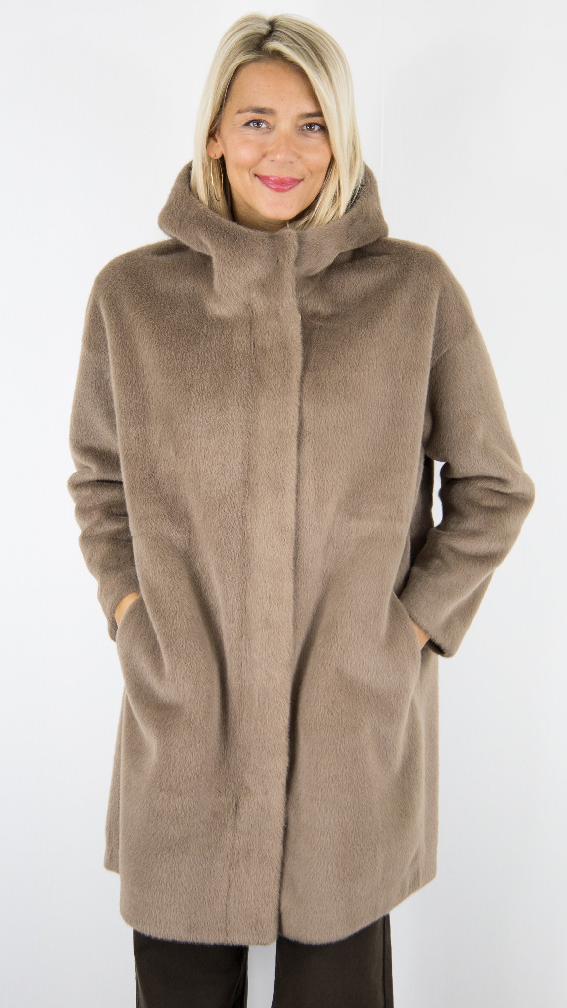 MANTEAU 7/8 EN FAUSSE FOURRURE LOU ANDREA HAPPY PM BEIGE#COLOR_MOKA/ECUREUIL
