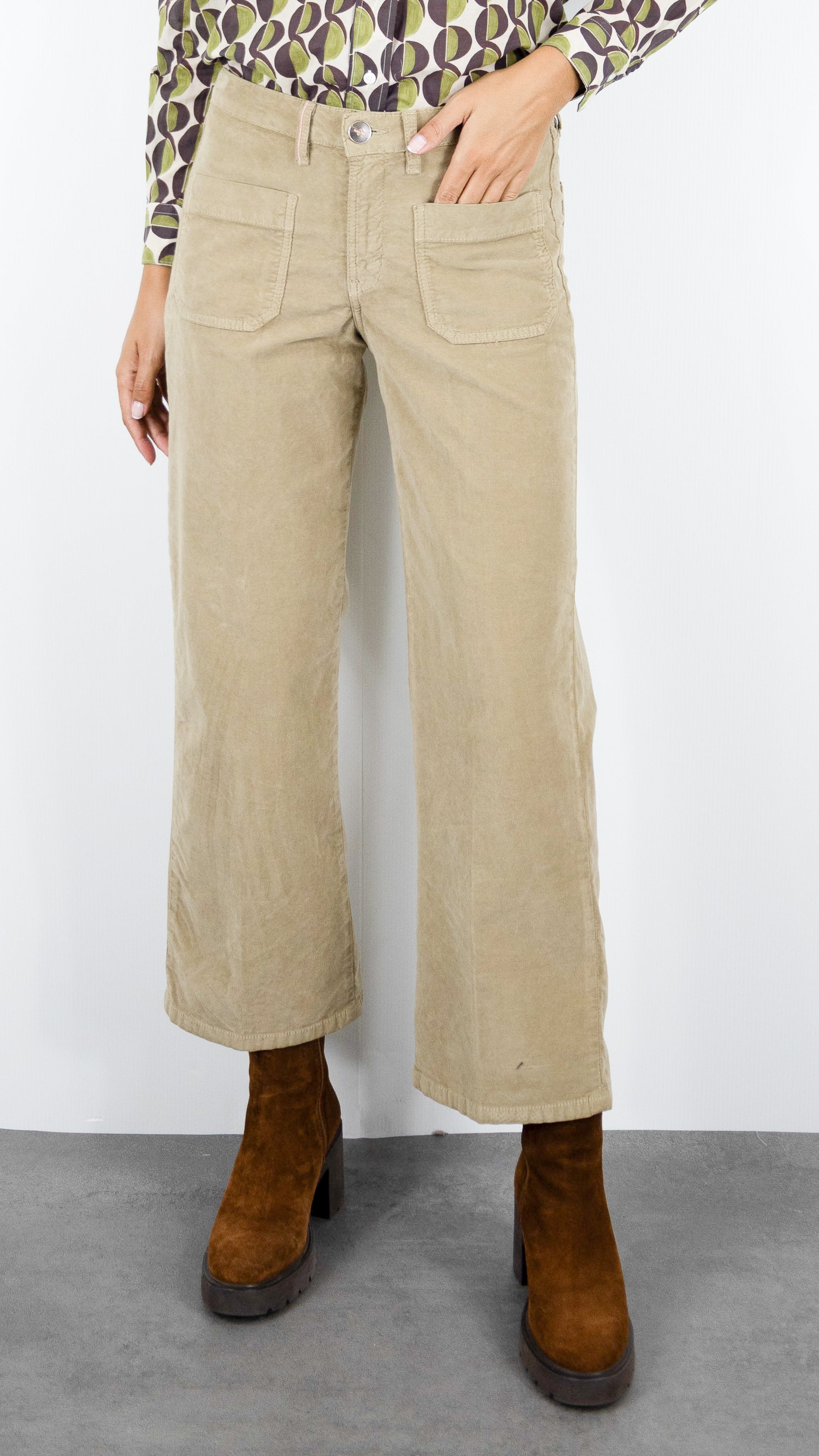 PANTALON EVASE 7/8 EN VELOURS POUR FEMME ISLOW HOPE PALATINE CORD#COLOR_ARIDE/BEIGE CLAIR