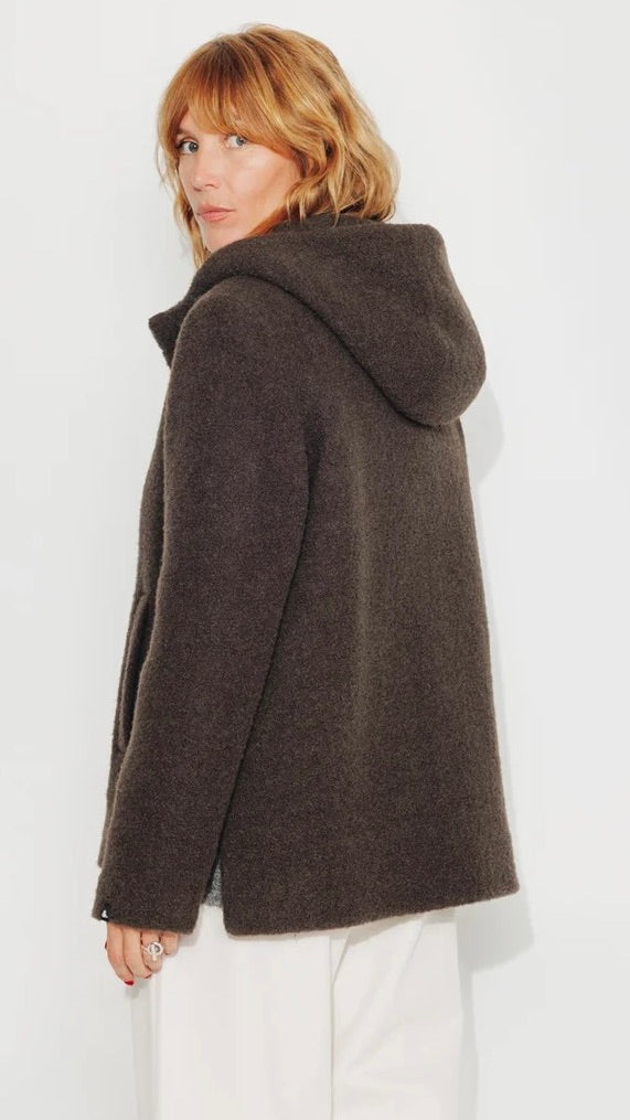 MANTEAU COURT A CAPUCHE EN LAINE POUR FEMME TRENCH AND COAT CORMOZ2#COLOR_48/CHOCO