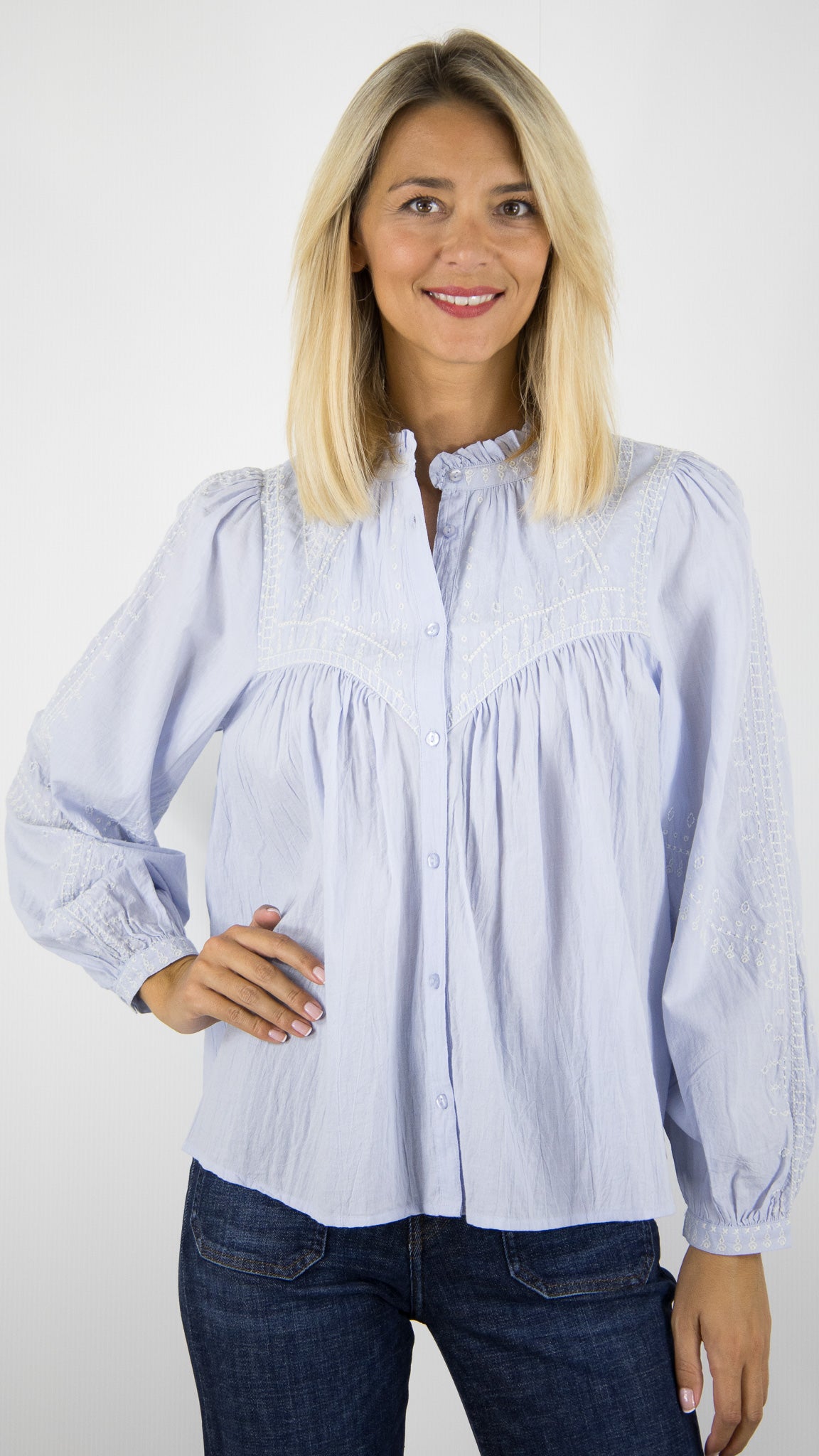 BLOUSE BRODEE EN COTON BA&SH#COLOR_BLEU CIEL