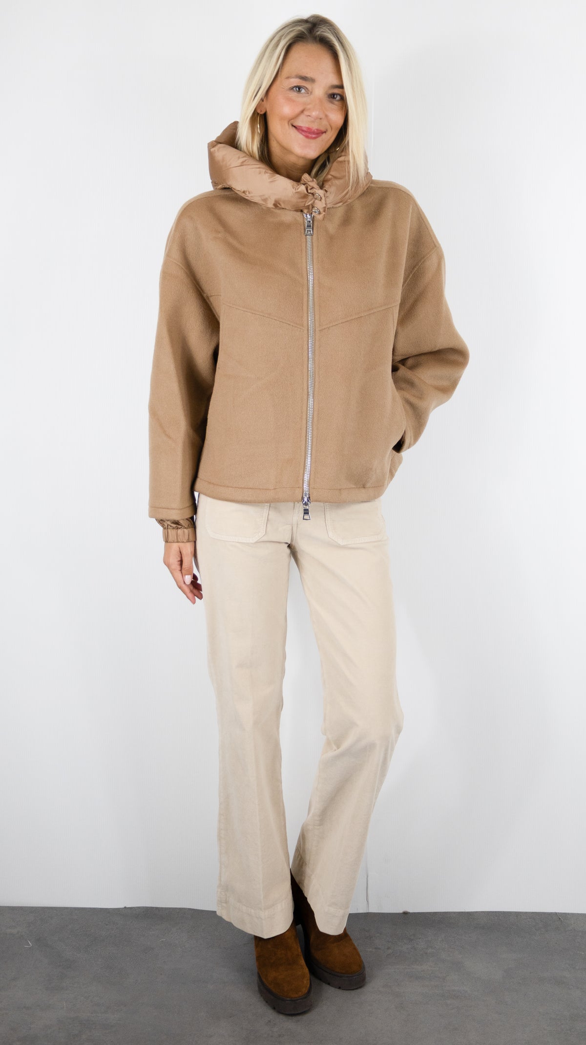 VESTE EN LAINE A CAPUCHE CAMEL BLONDE N°8 JERRY