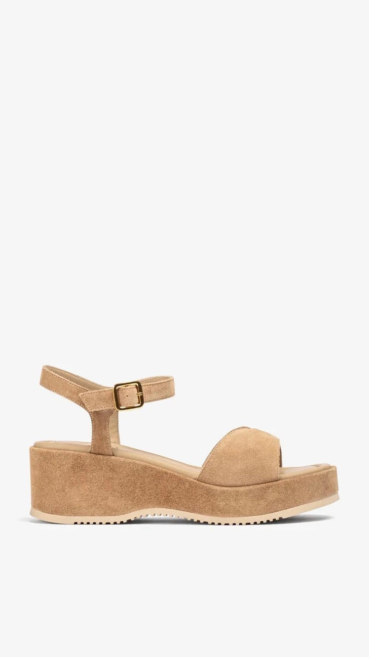 SANDALES COMPENSEES EN DAIM BEIGE  UNISA KEDAR BS 