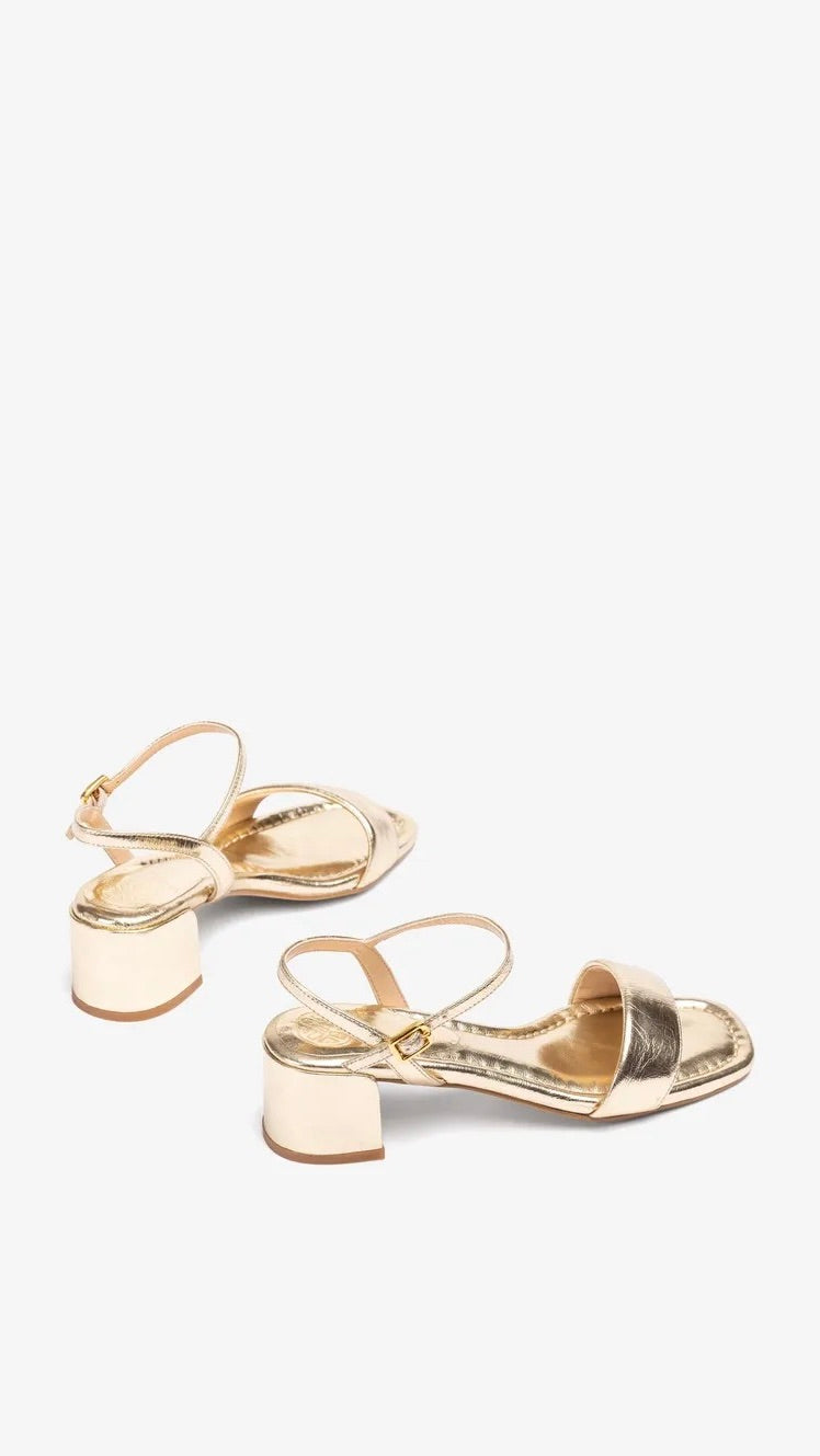 SANDALES CARRES DOREES POUR FEMME EN CUIR UNISA KIALA LMT PLATINO