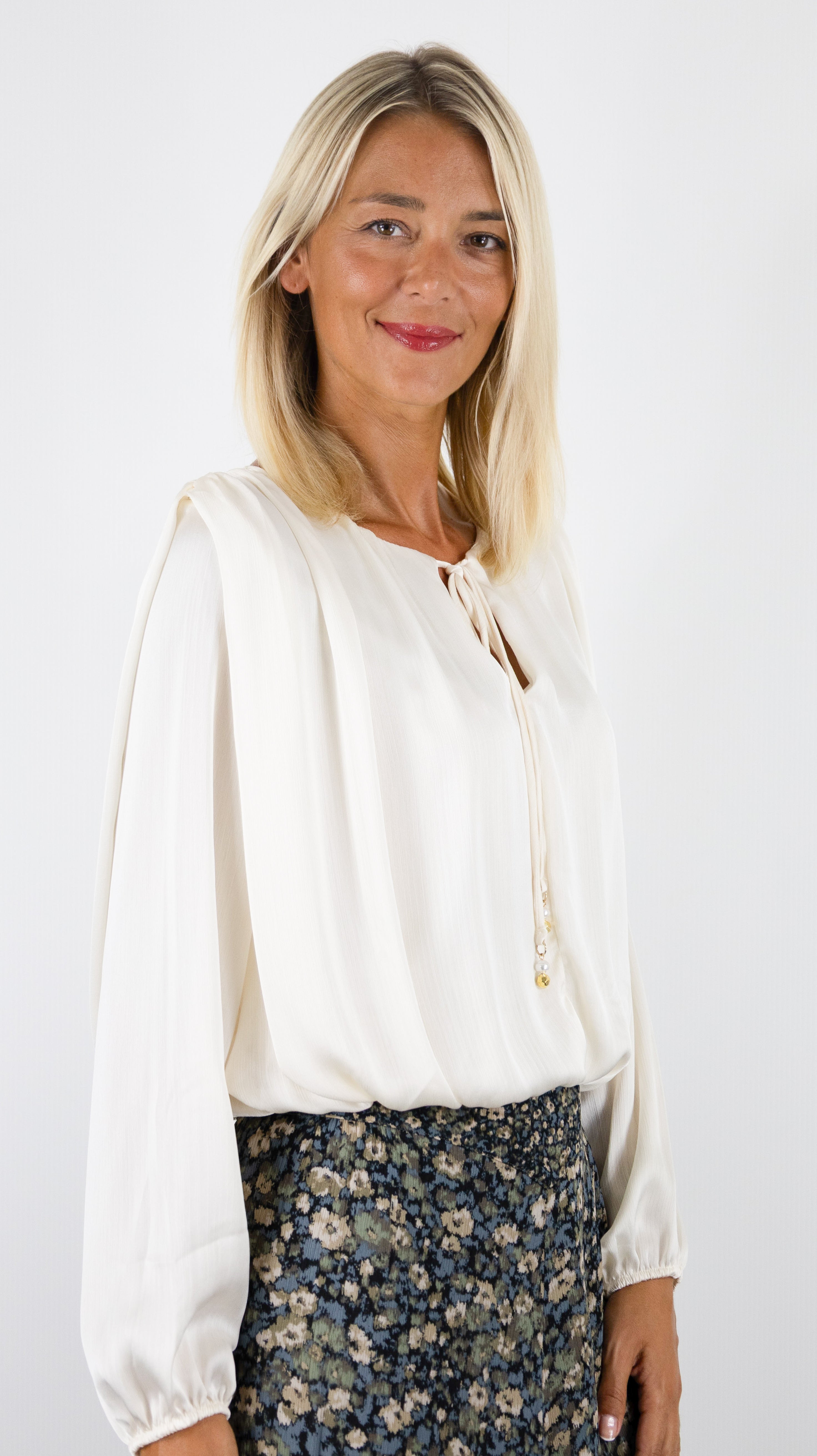 BLOUSE SEASON 16H874