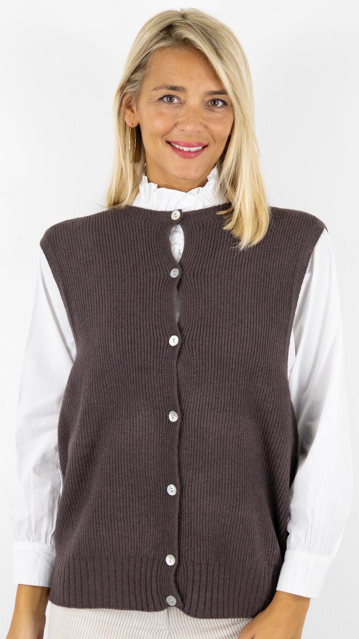 GILET LONG BOUTONNE SANS MANCHES ALEXANDRE LAURENT L8426#COLOR_FRENCH/CHOCO