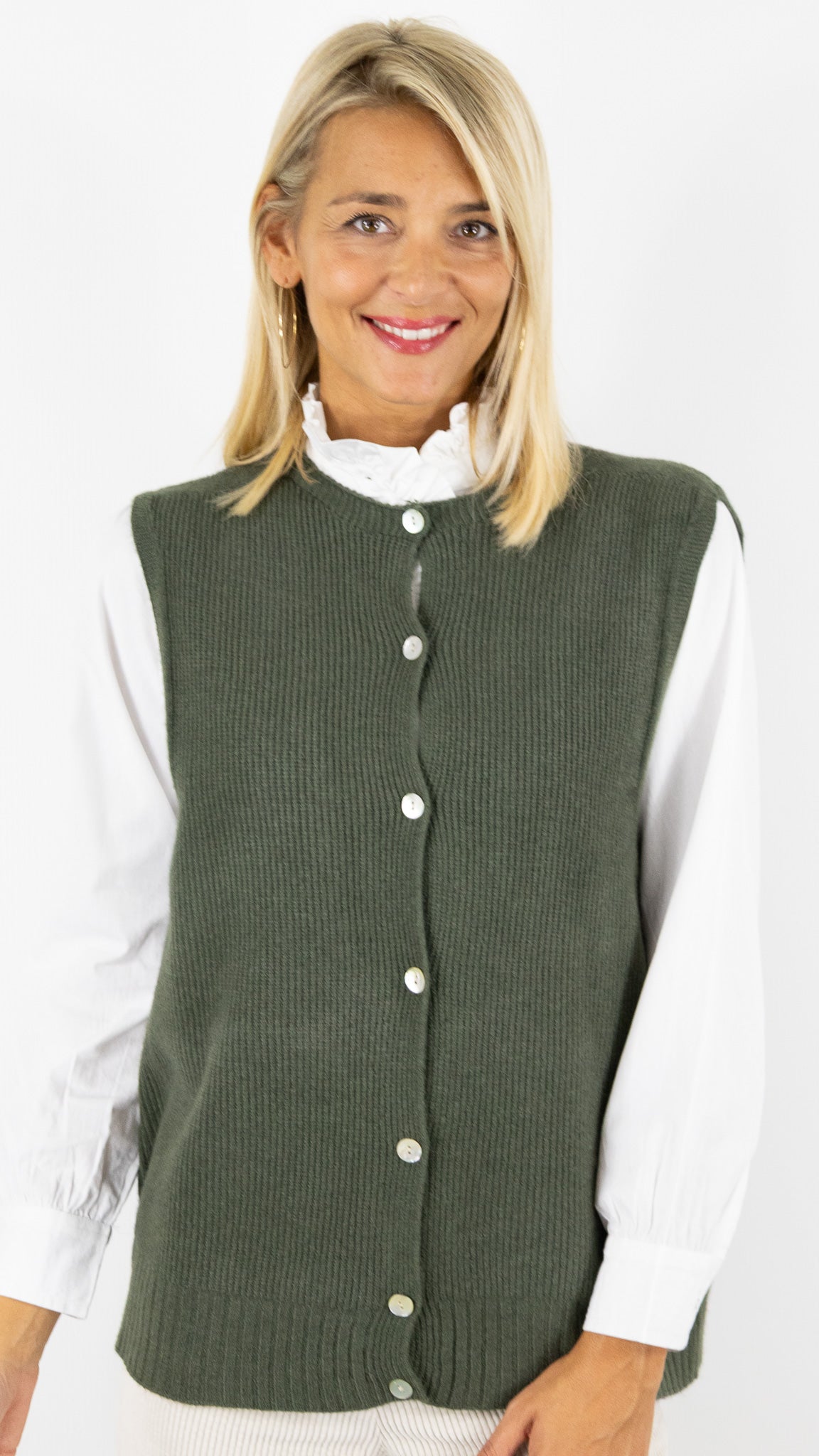 GILET LONG BOUTONNE SANS MANCHES ALEXANDRE LAURENT L8426#COLOR_MILITAIRE/KAKI