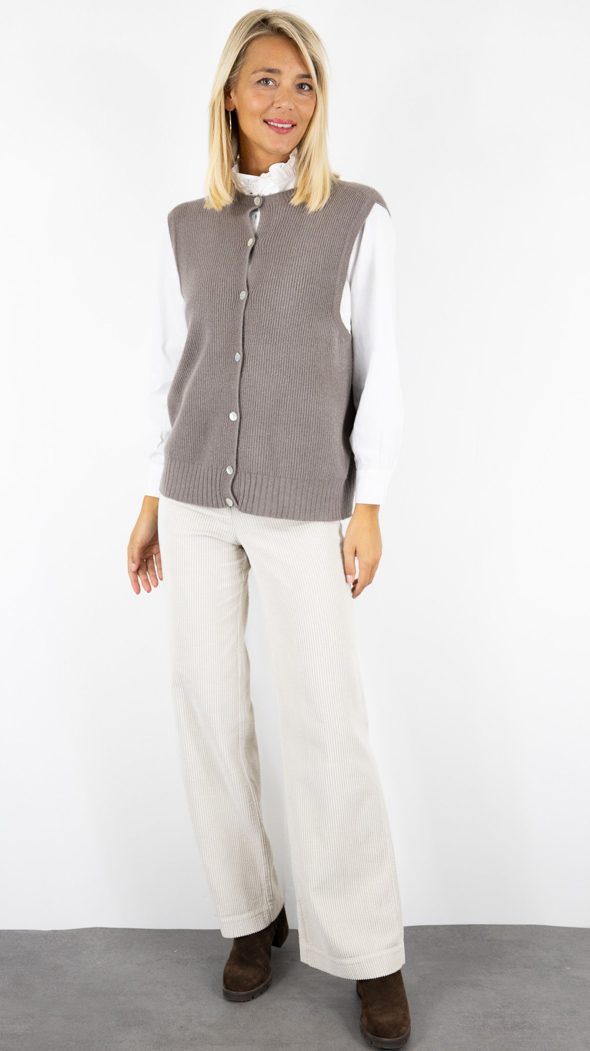 GILET LONG BOUTONNE SANS MANCHES ALEXANDRE LAURENT L8426#COLOR_TORTORA/TAUPE