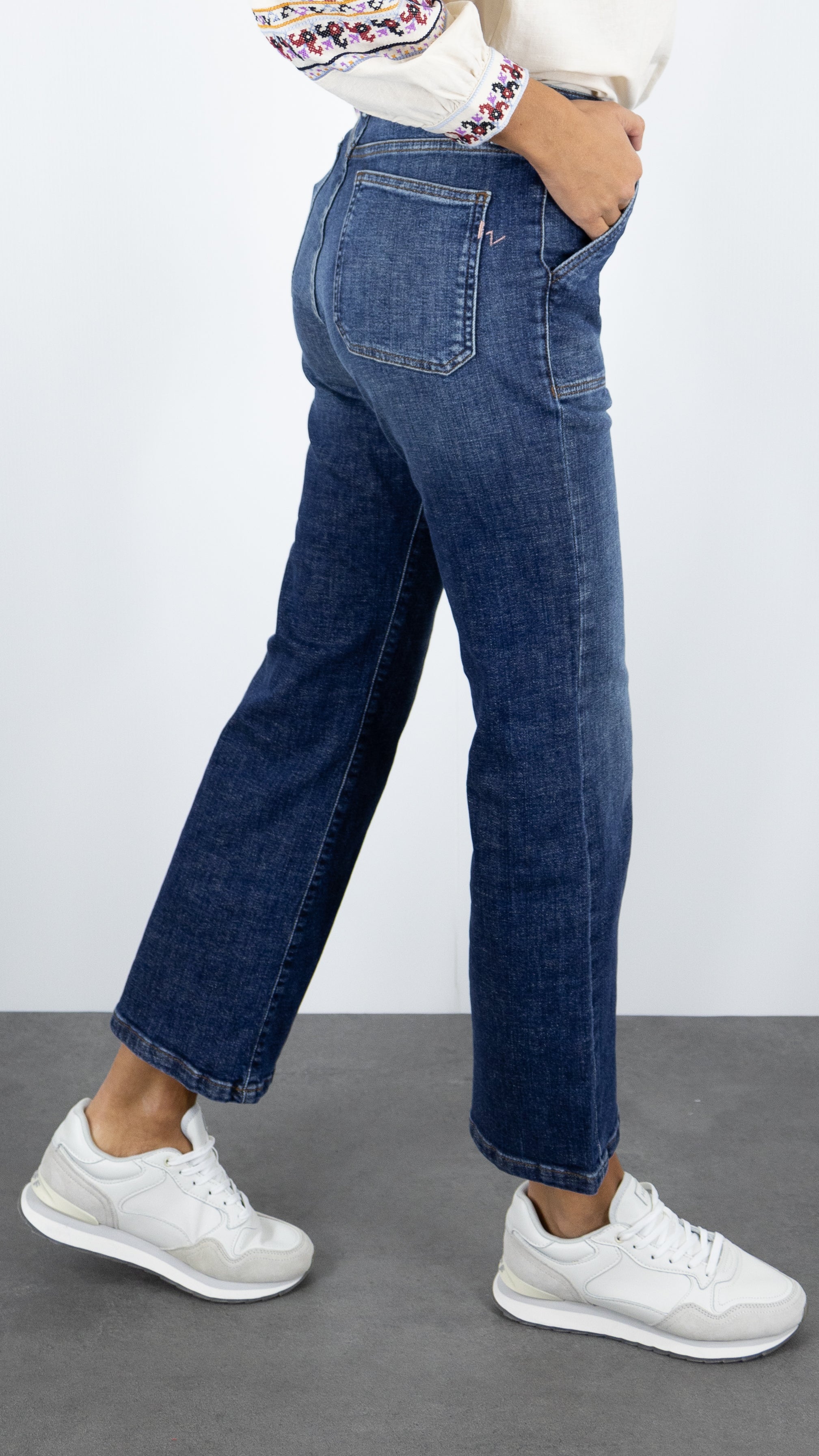 JEANS 7/8 EVASE LEHA RECYCLED BLUE ISLOW ORIGINAL WASH