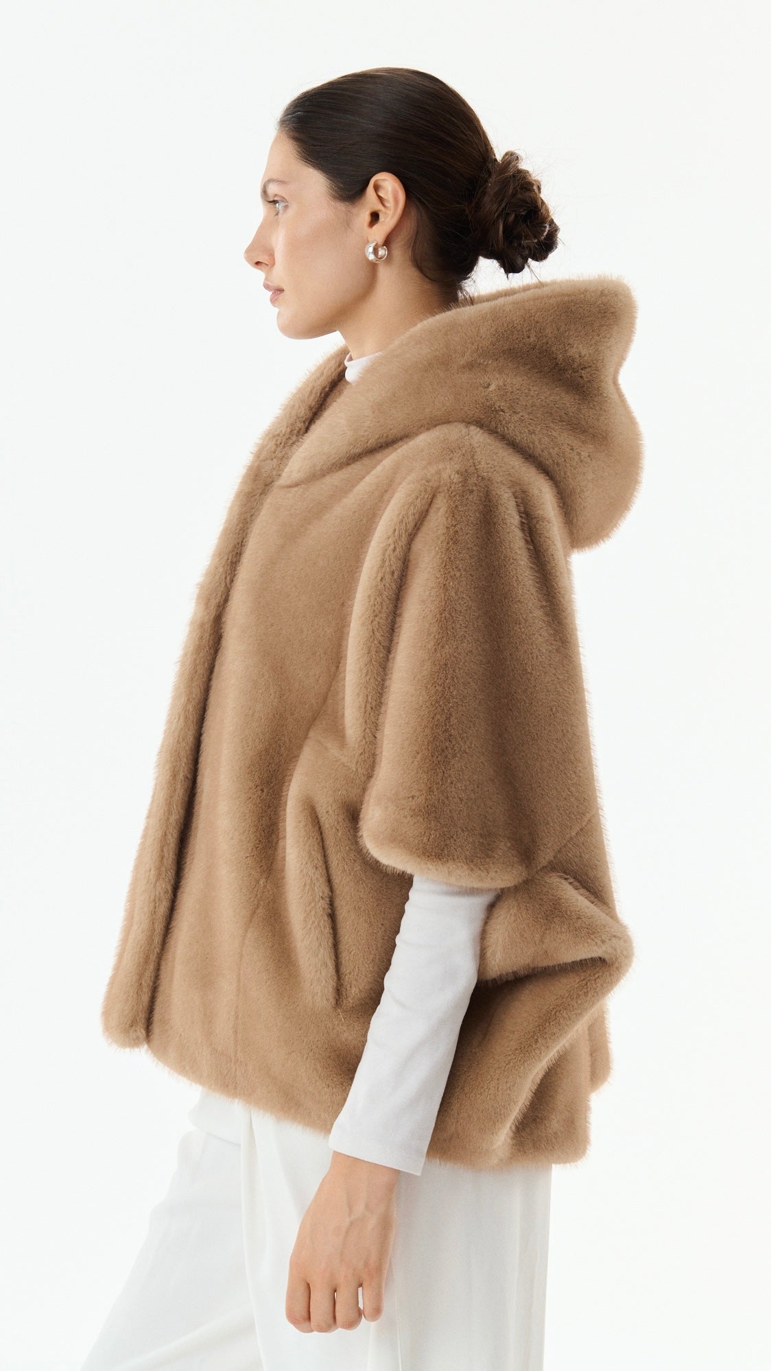 CAPE EN FAUSSE FOURRURE A CAPUCHE POUR FEMME GIOVANNI LEONIE#COLOR_TAUPE