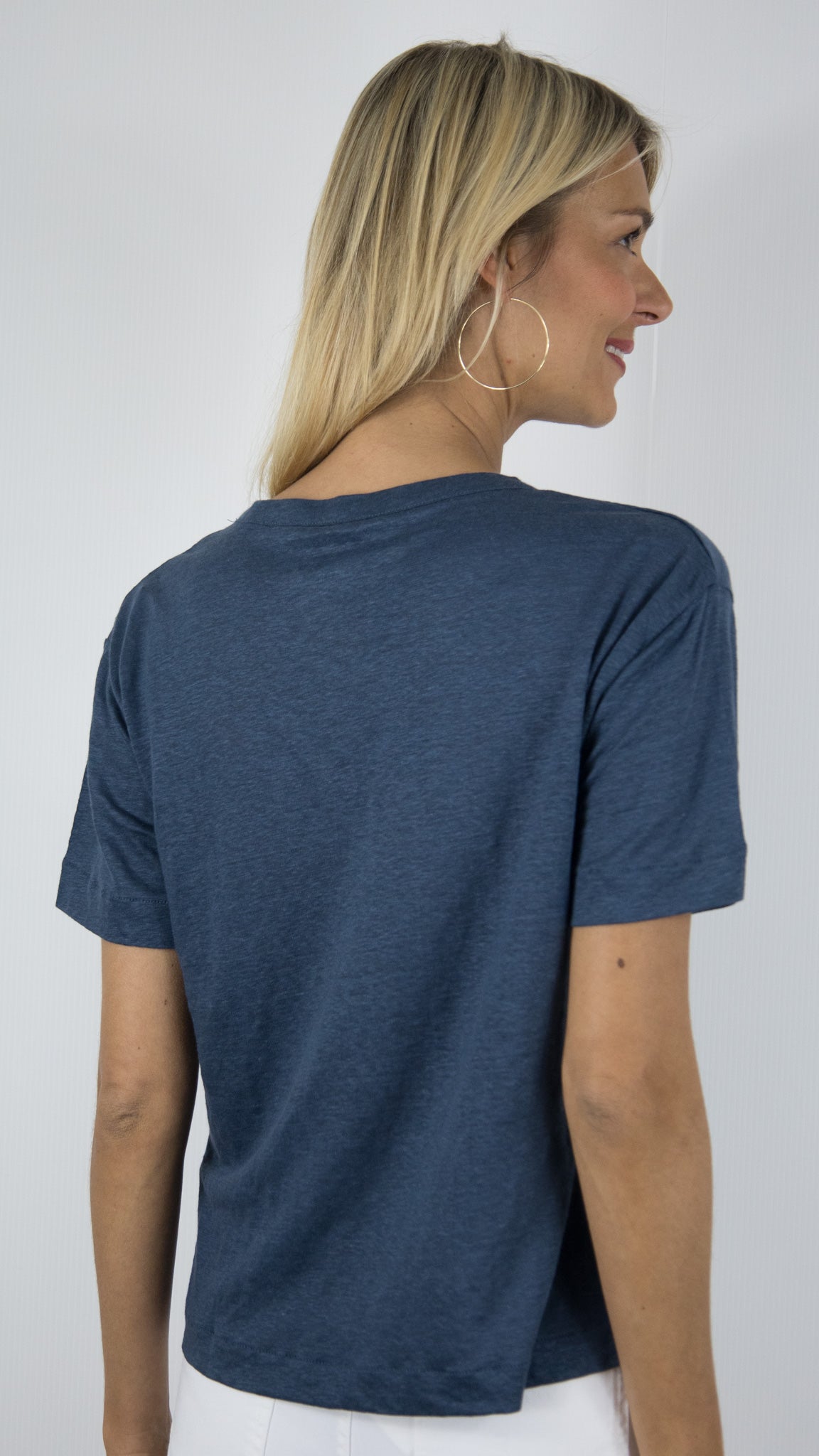 TEE SHIRT EN LIN MAJESTIC #COLOR_1121/BLEU DE NIMES